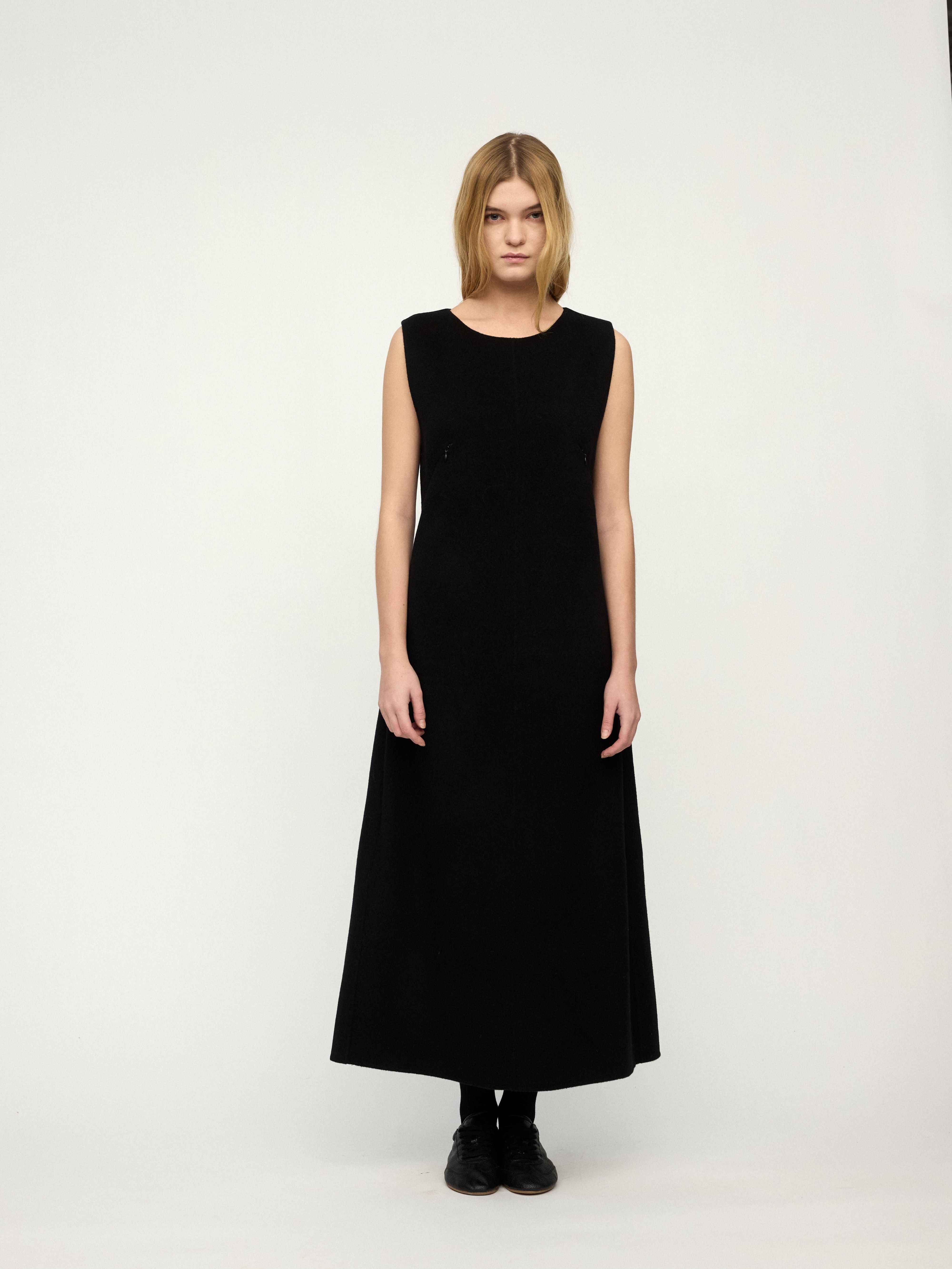 PREAW25 - BASALT NUSA ZIPPER DRESS