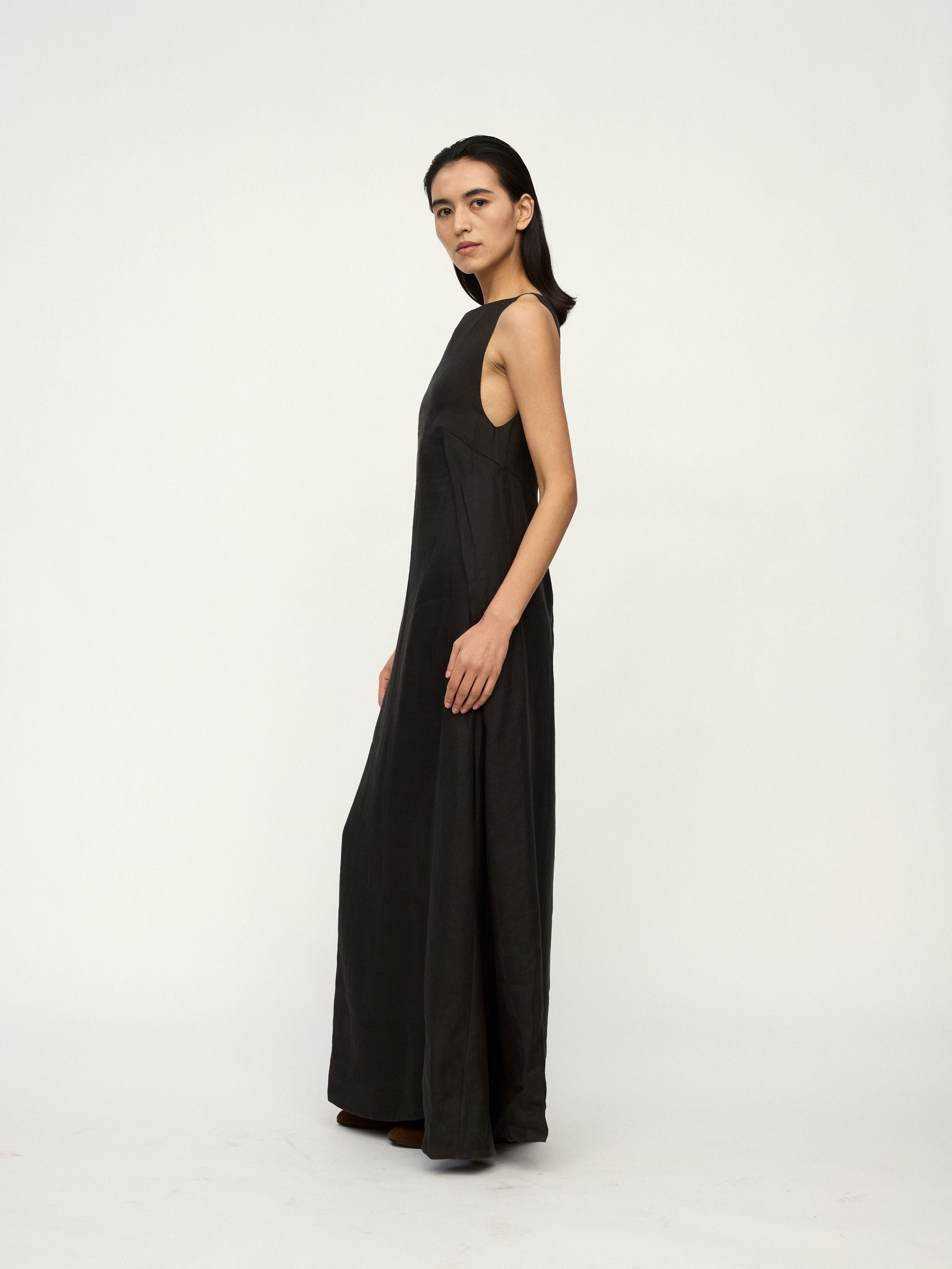 PREAW25 - CHARCOAL MAHE DRESS