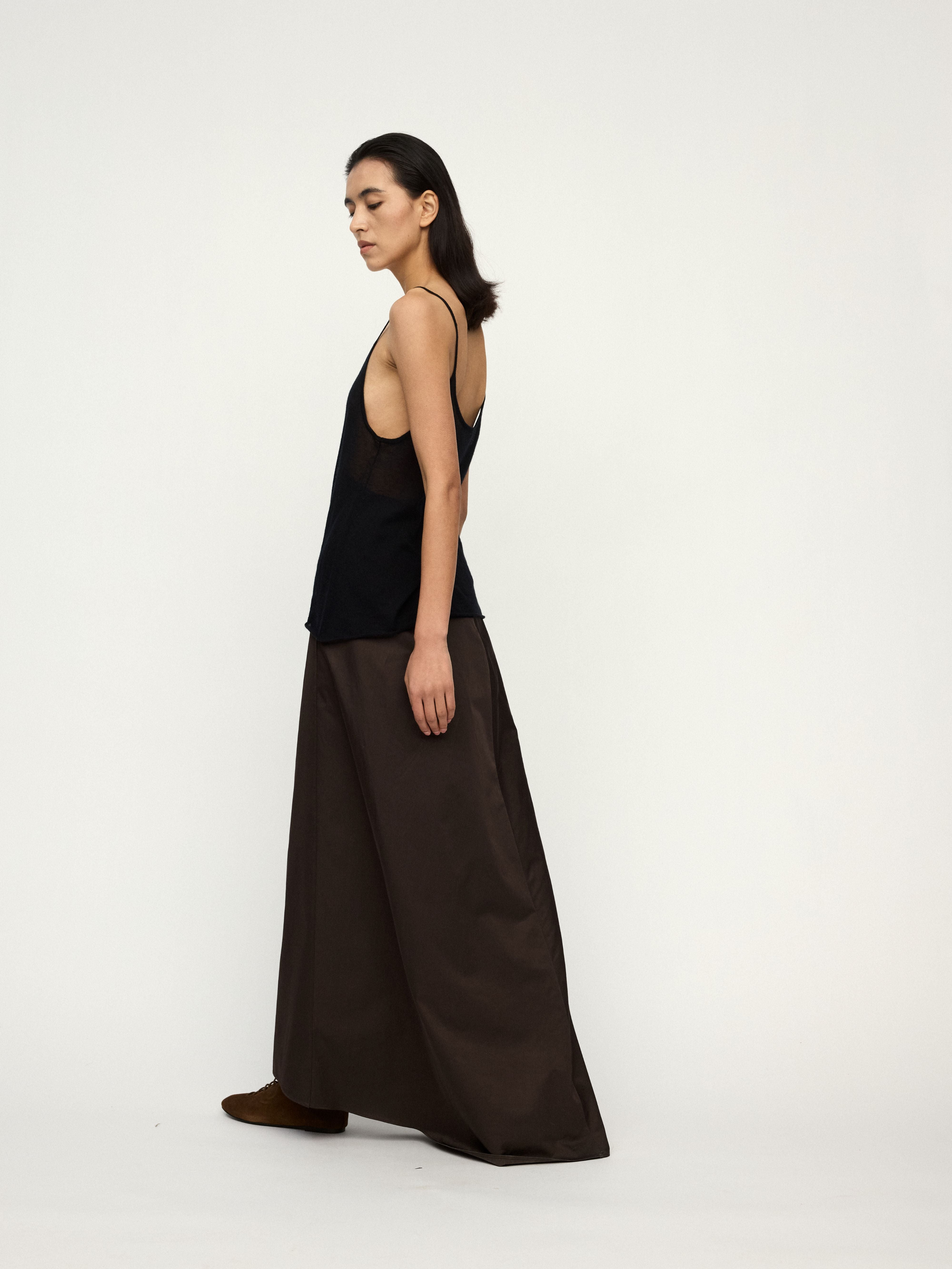 PREAW25 - BLACK KEA SLIP