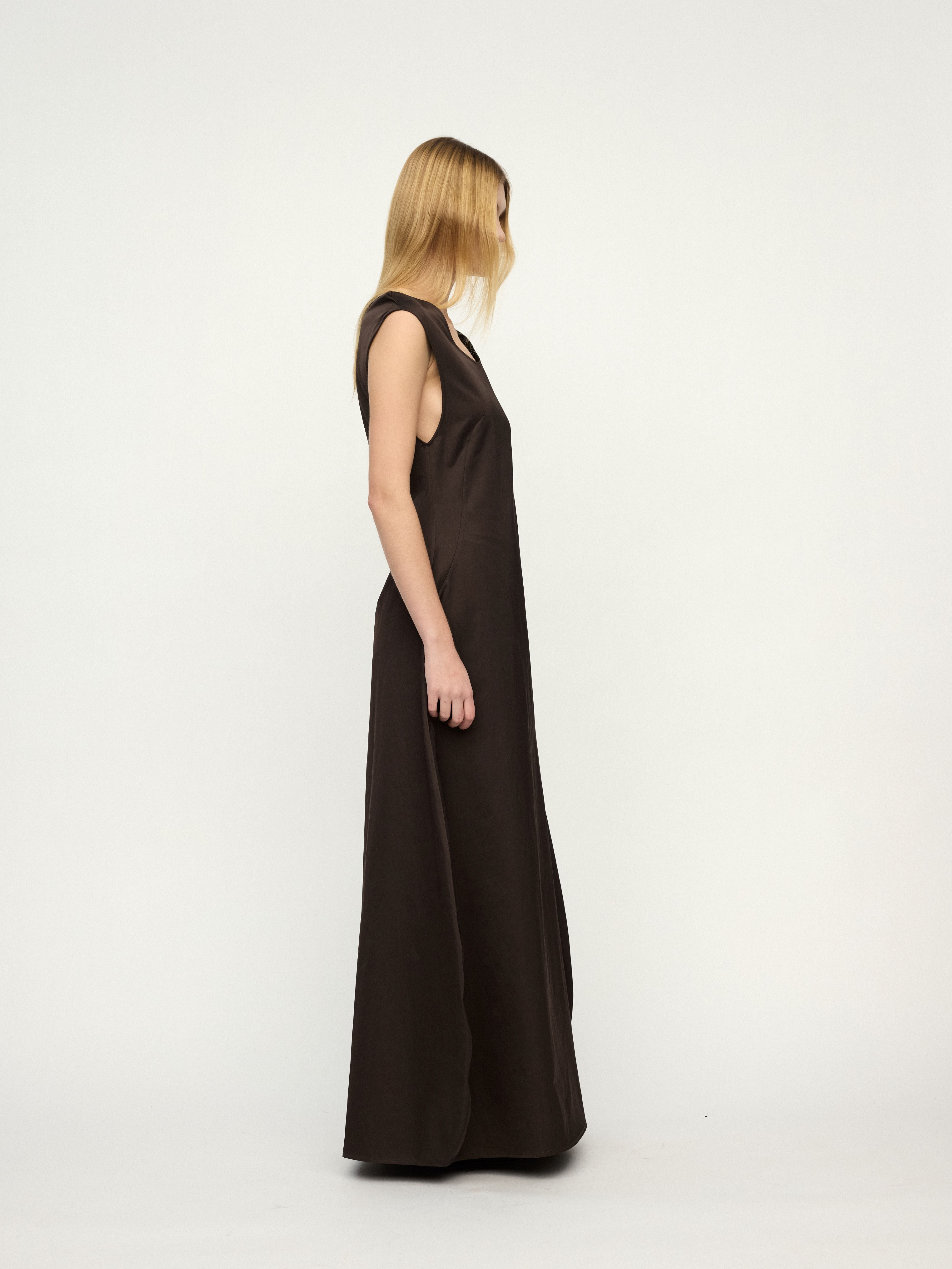 PREAW25 - SCORIA HYDRA DRESS