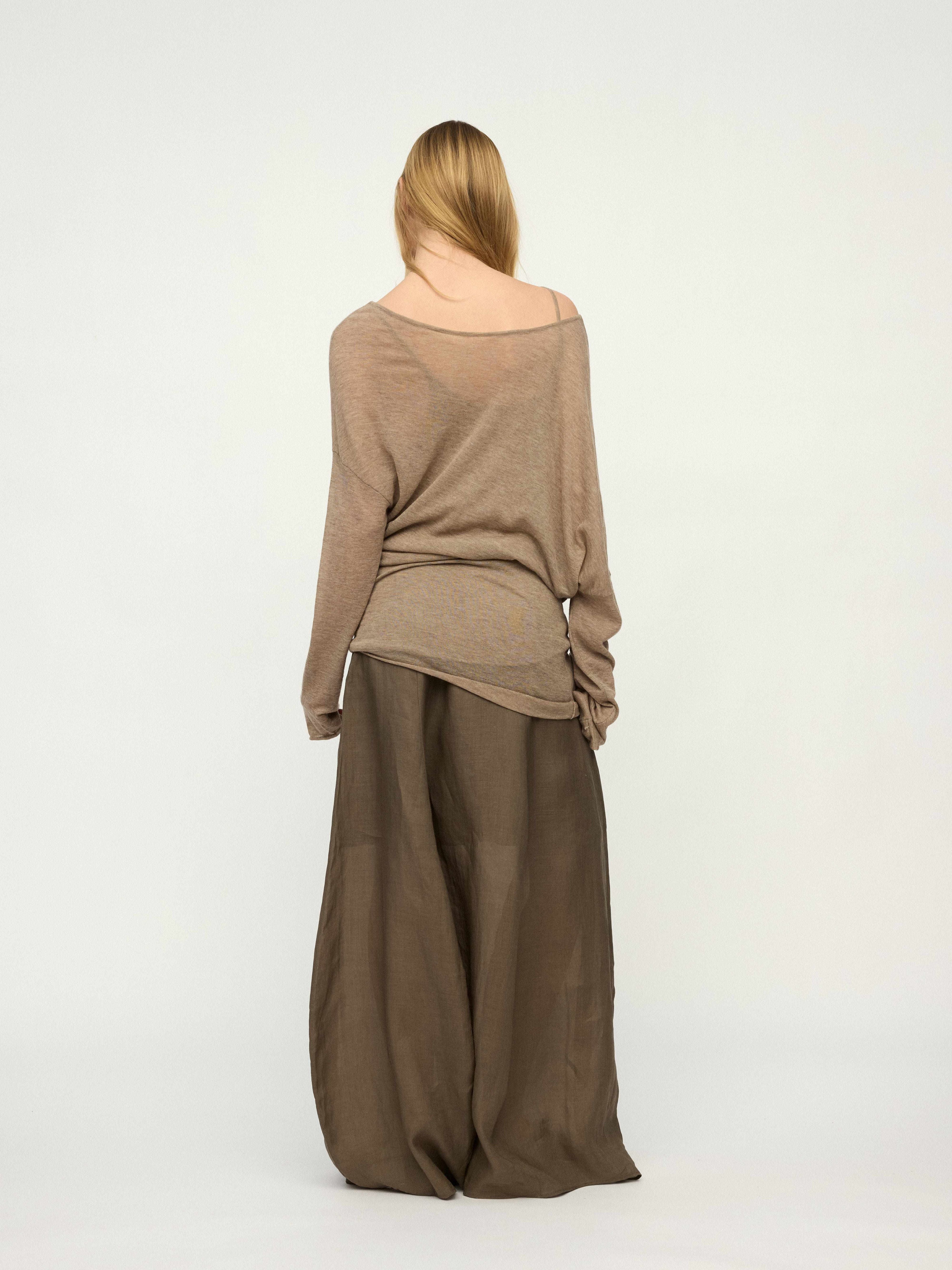 PREAW25 - BEIGE COBIA TOP