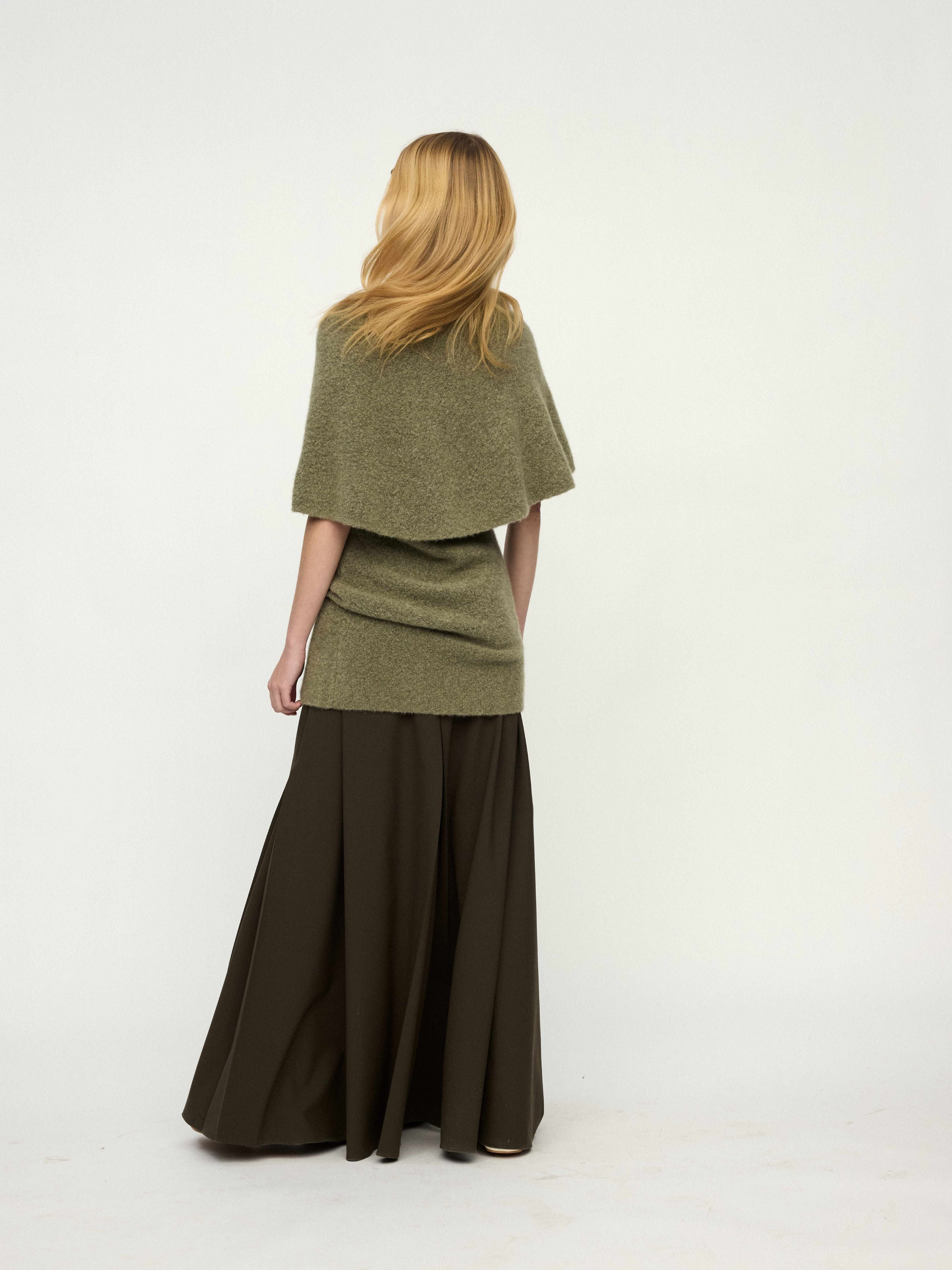 PREAW25 - DARK SAGE CAPE TOP
