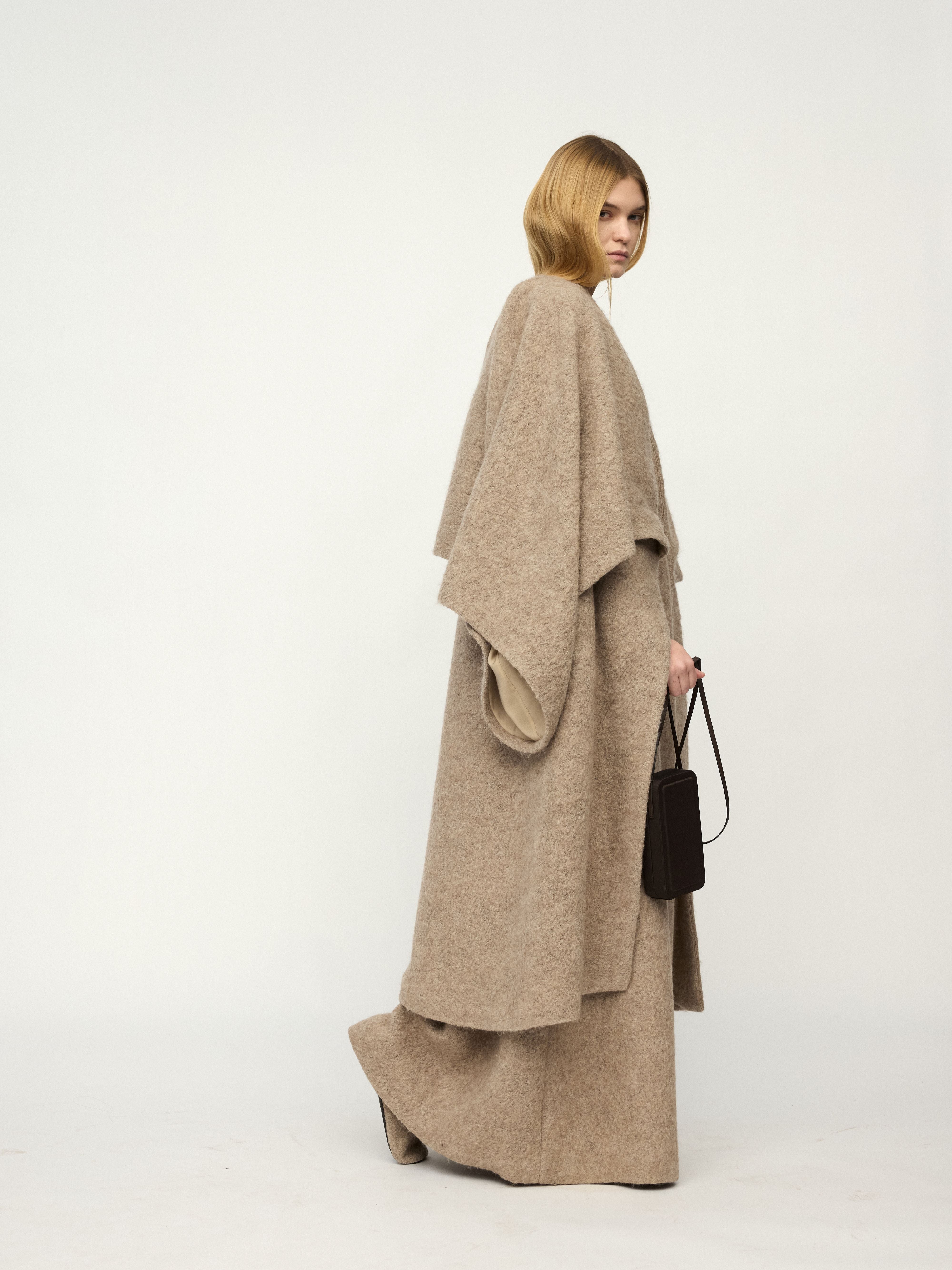 PREAW25 - SCORIA PHONE BAG