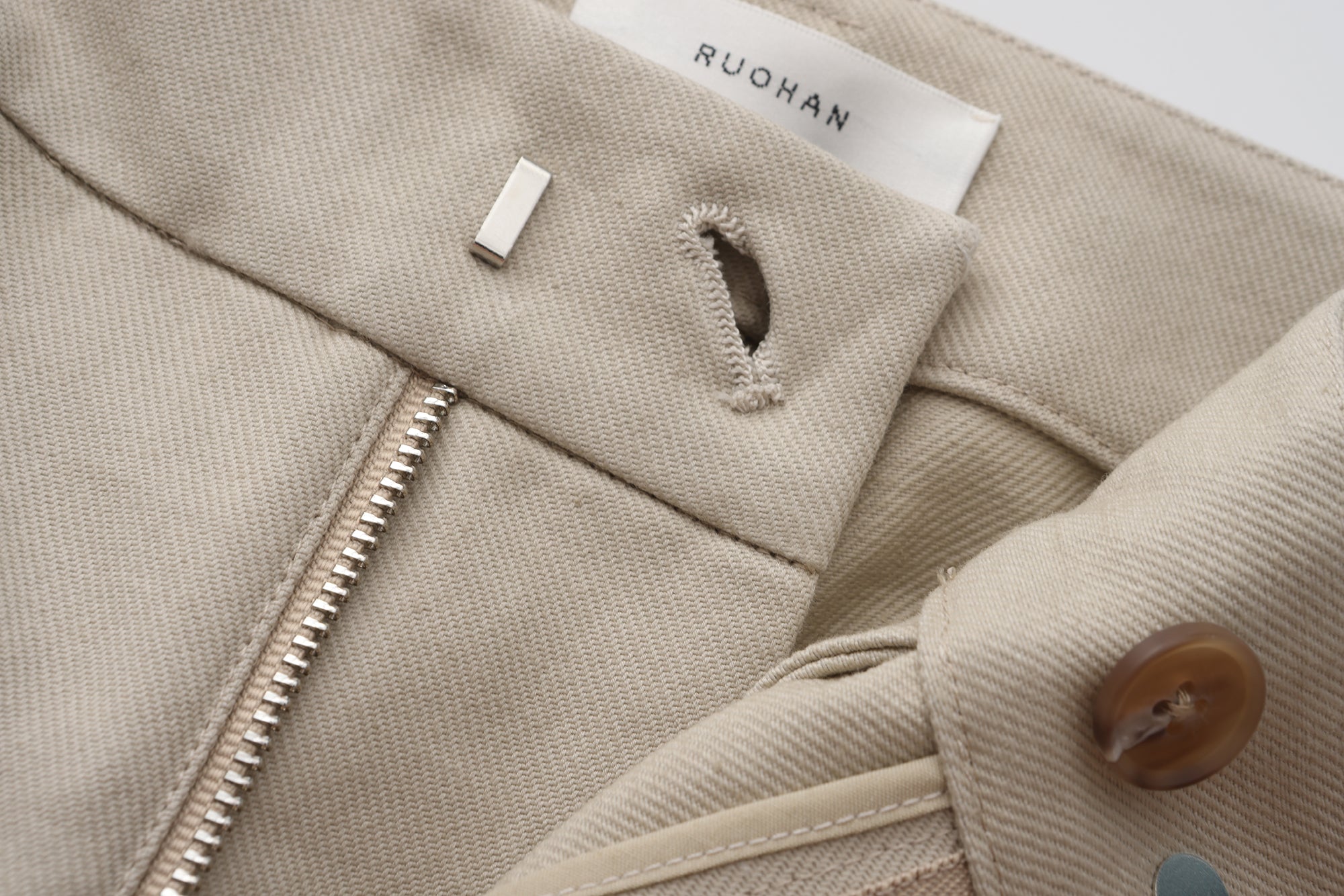PRE SS25 - HESSIAN BEIGE DIAGNAL PANTS