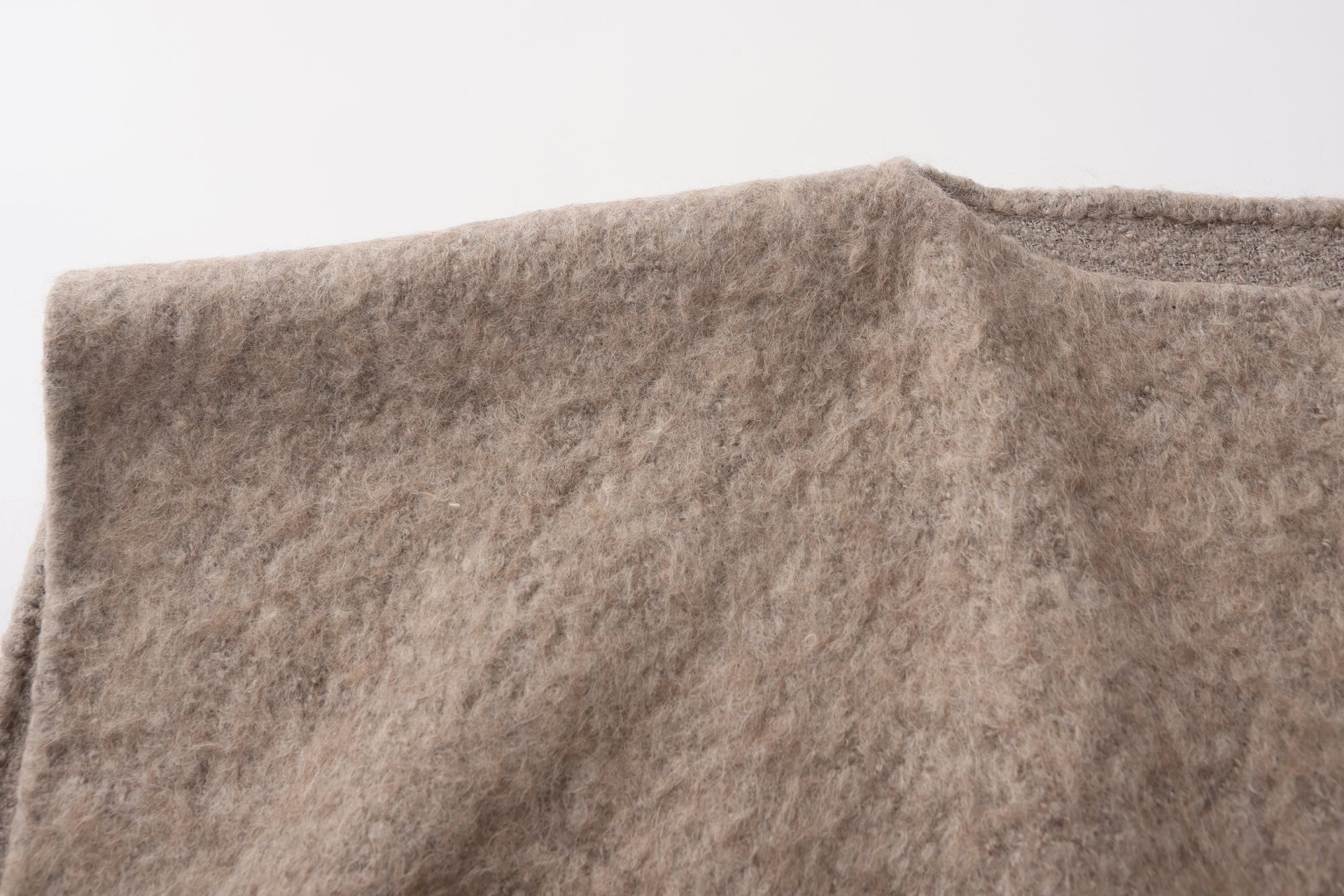 PREAW25 - STONE MAUKE CAPE