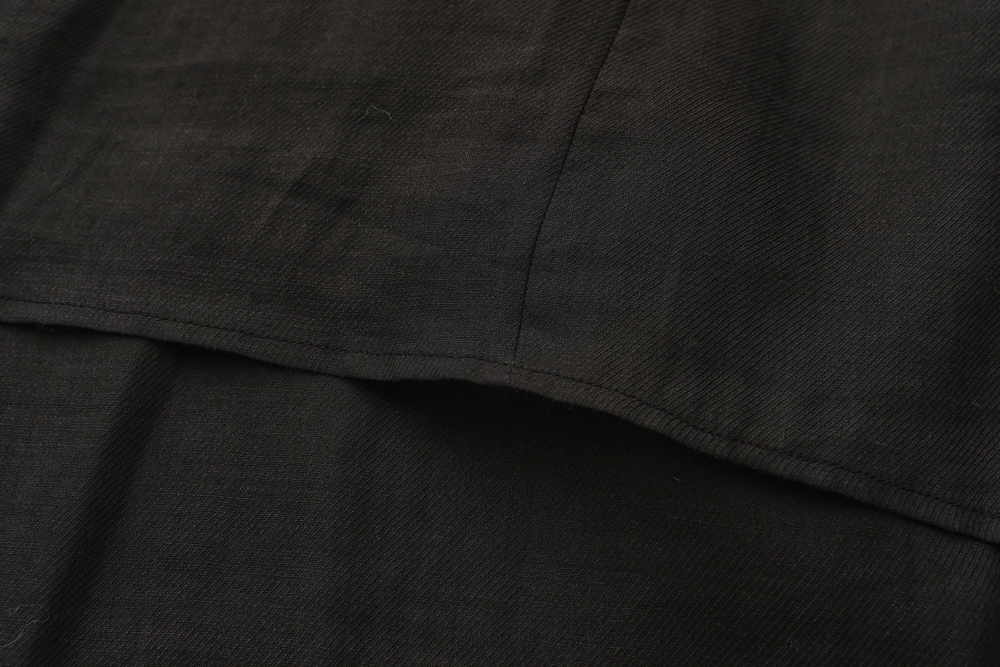 PREAW25 - CHARCOAL HOWE SHIRT
