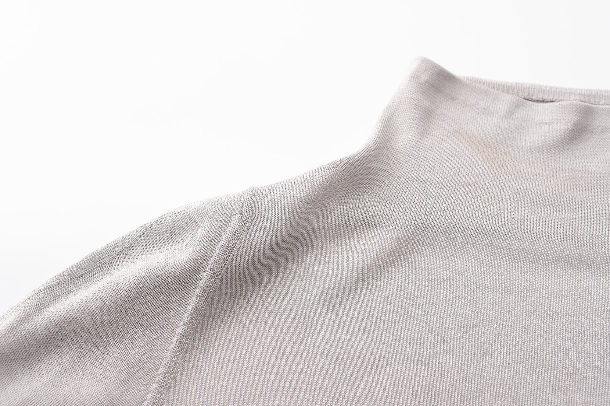 PREAW25 - LIGHT GREY EUA TOP