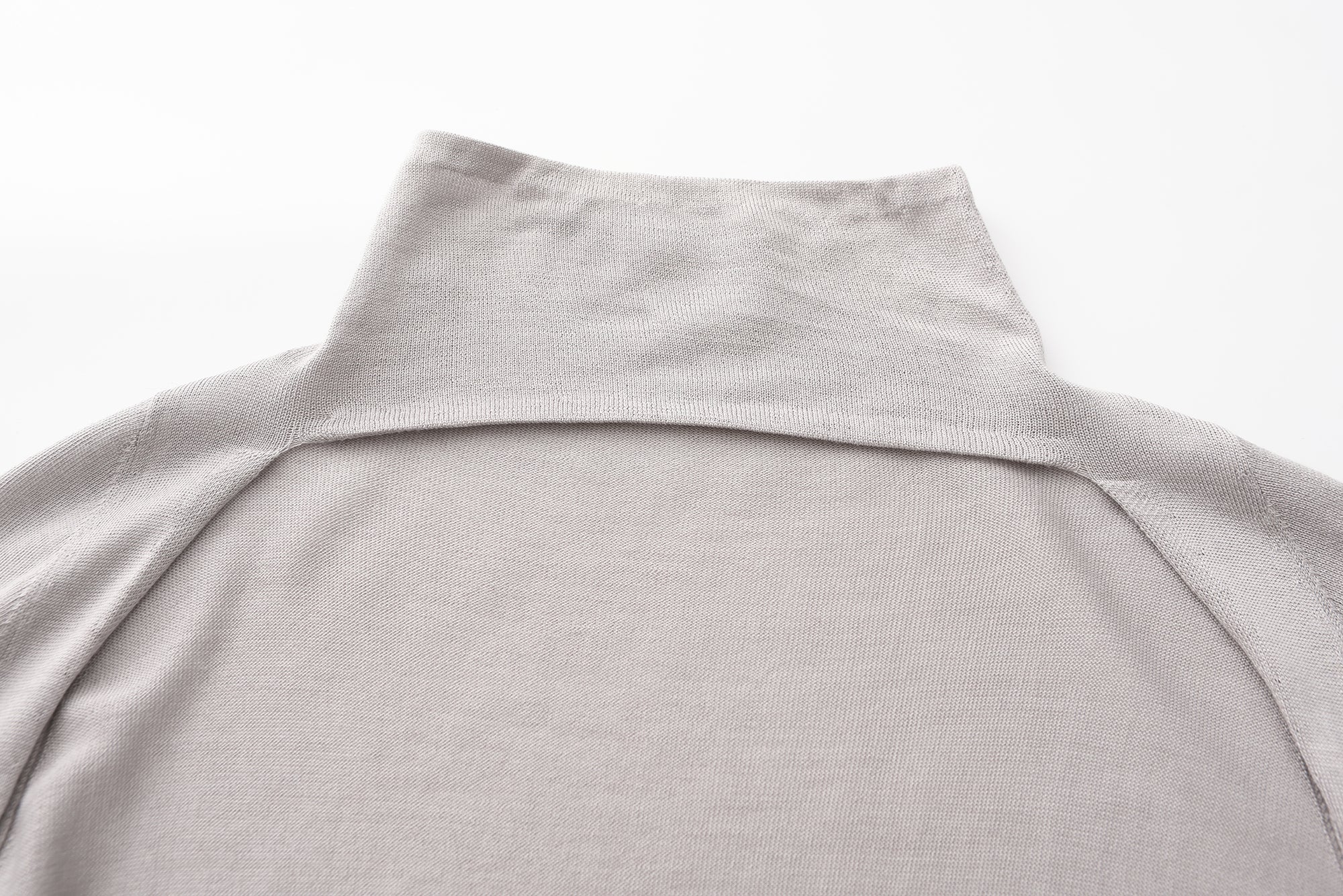 PREAW25 - LIGHT GREY EUA TOP