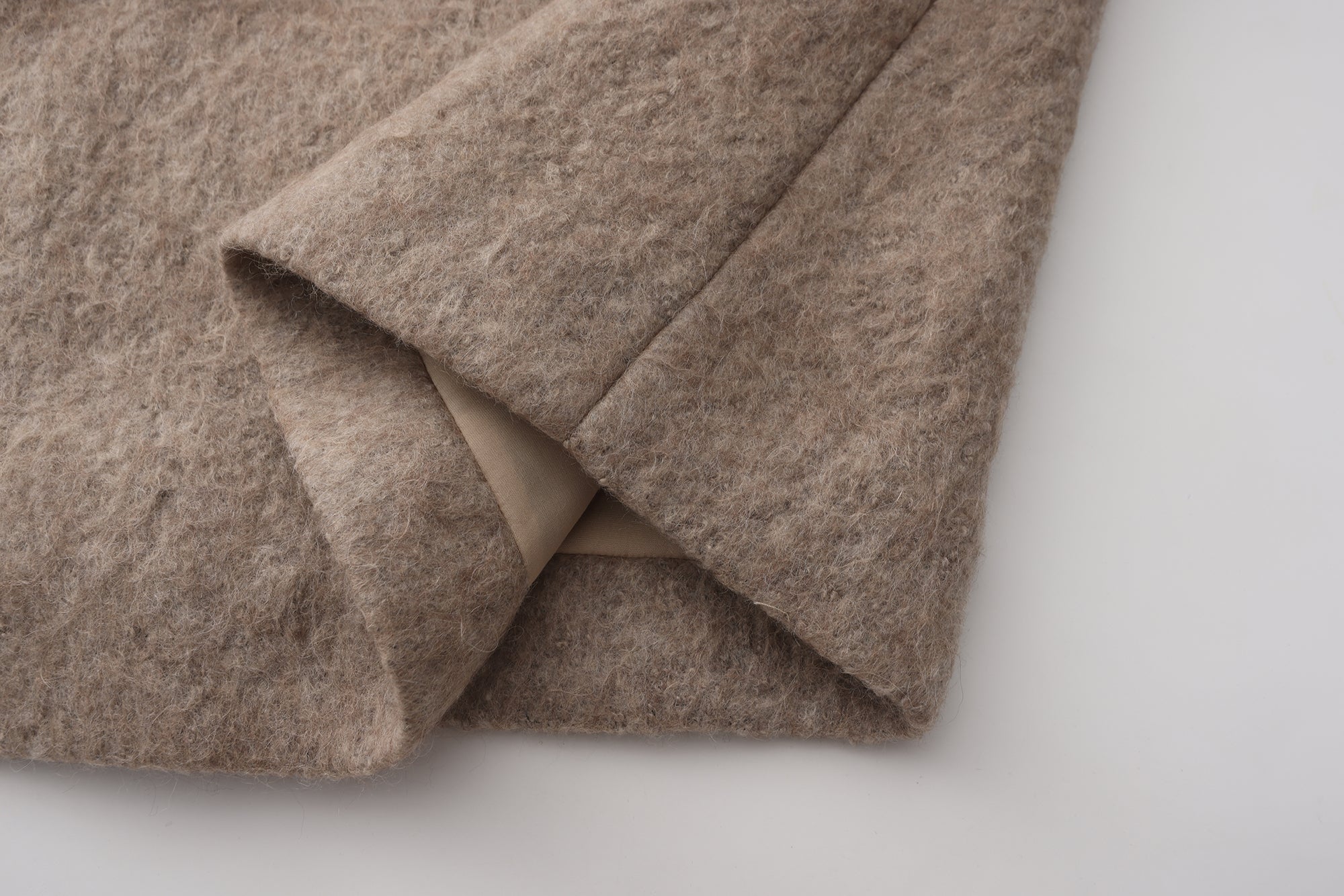 PREAW25 - STONE KEA SKIRT