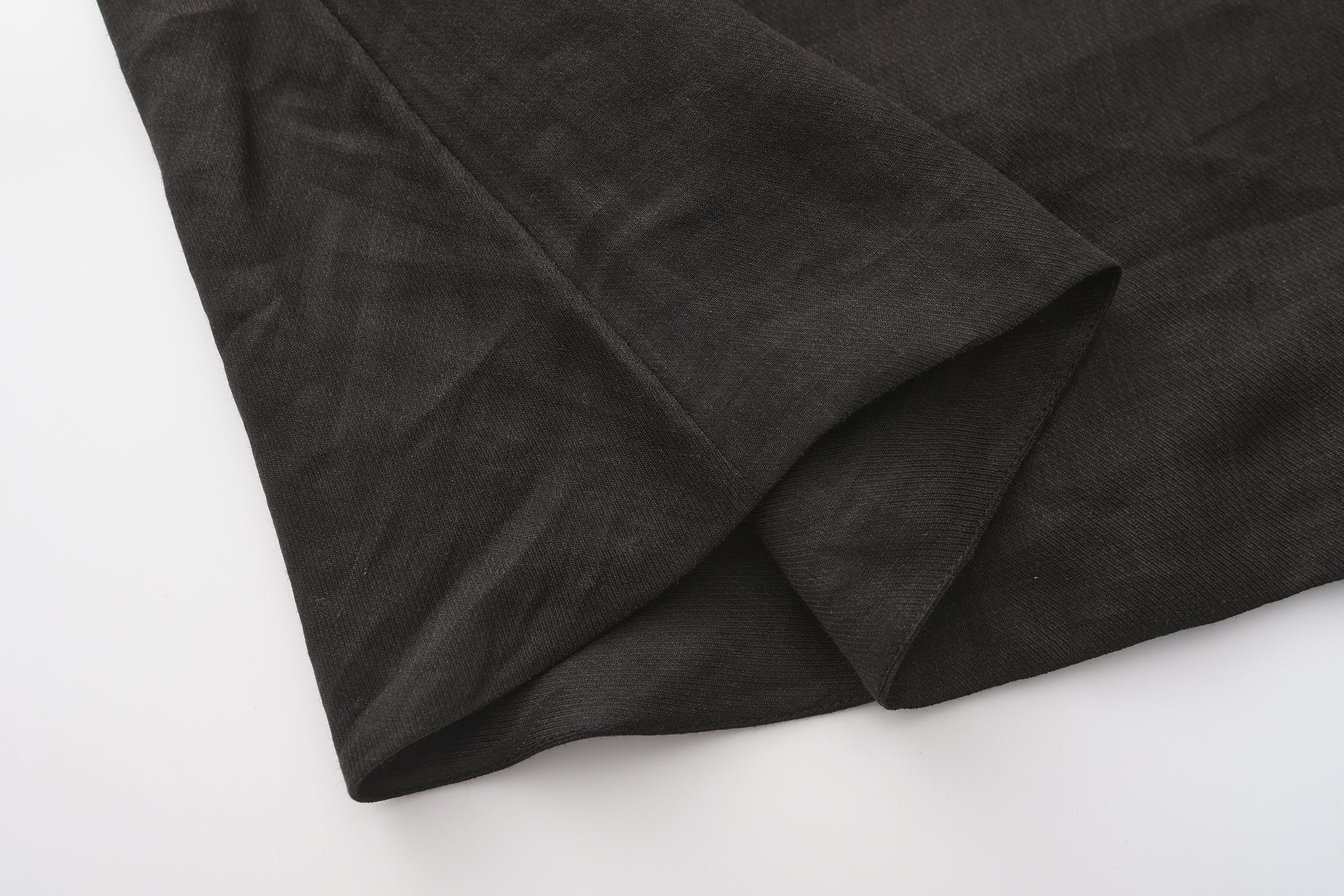 PREAW25 - CHARCOAL MOTU TOP