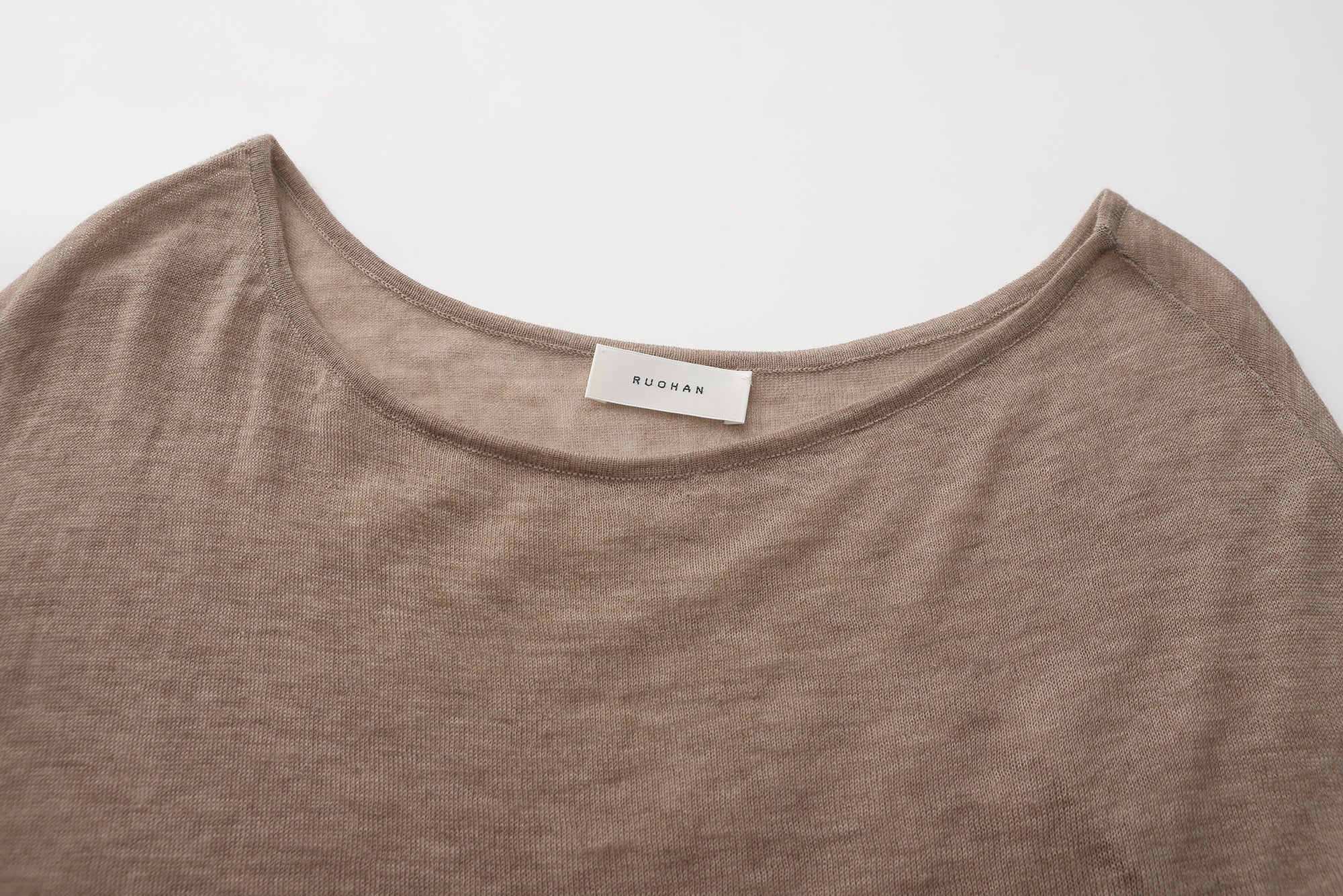 PREAW25 - BEIGE COBIA TOP