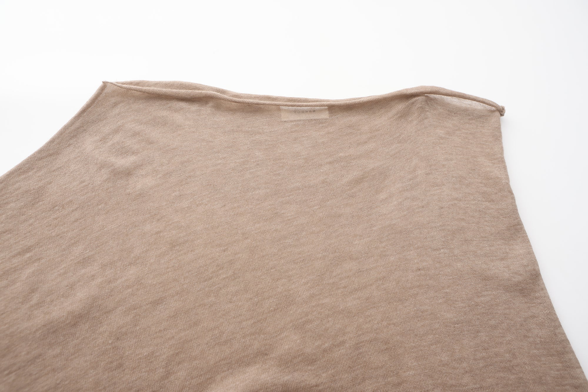 PREAW25 - BEIGE DRIP CAPE