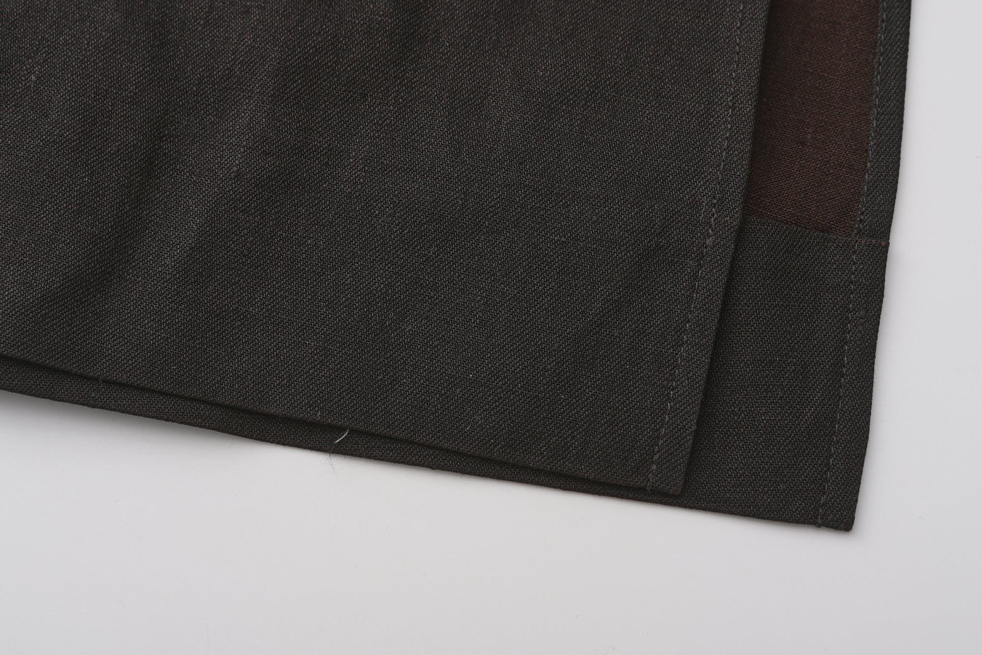 PREAW25 - LAVA ROCK TILE PENCIL SKIRT