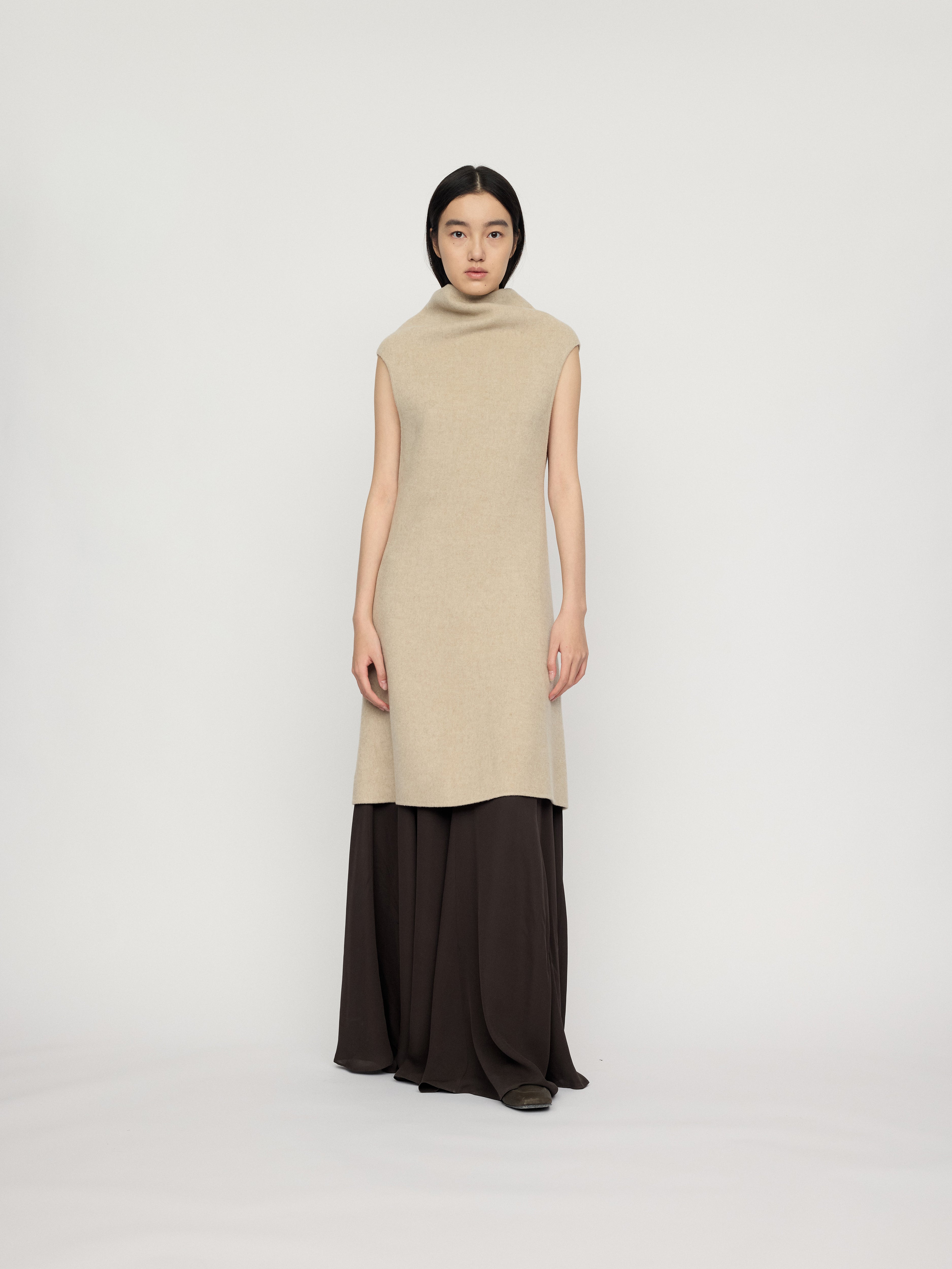 PREAW26 - LOESS ORINA TOP