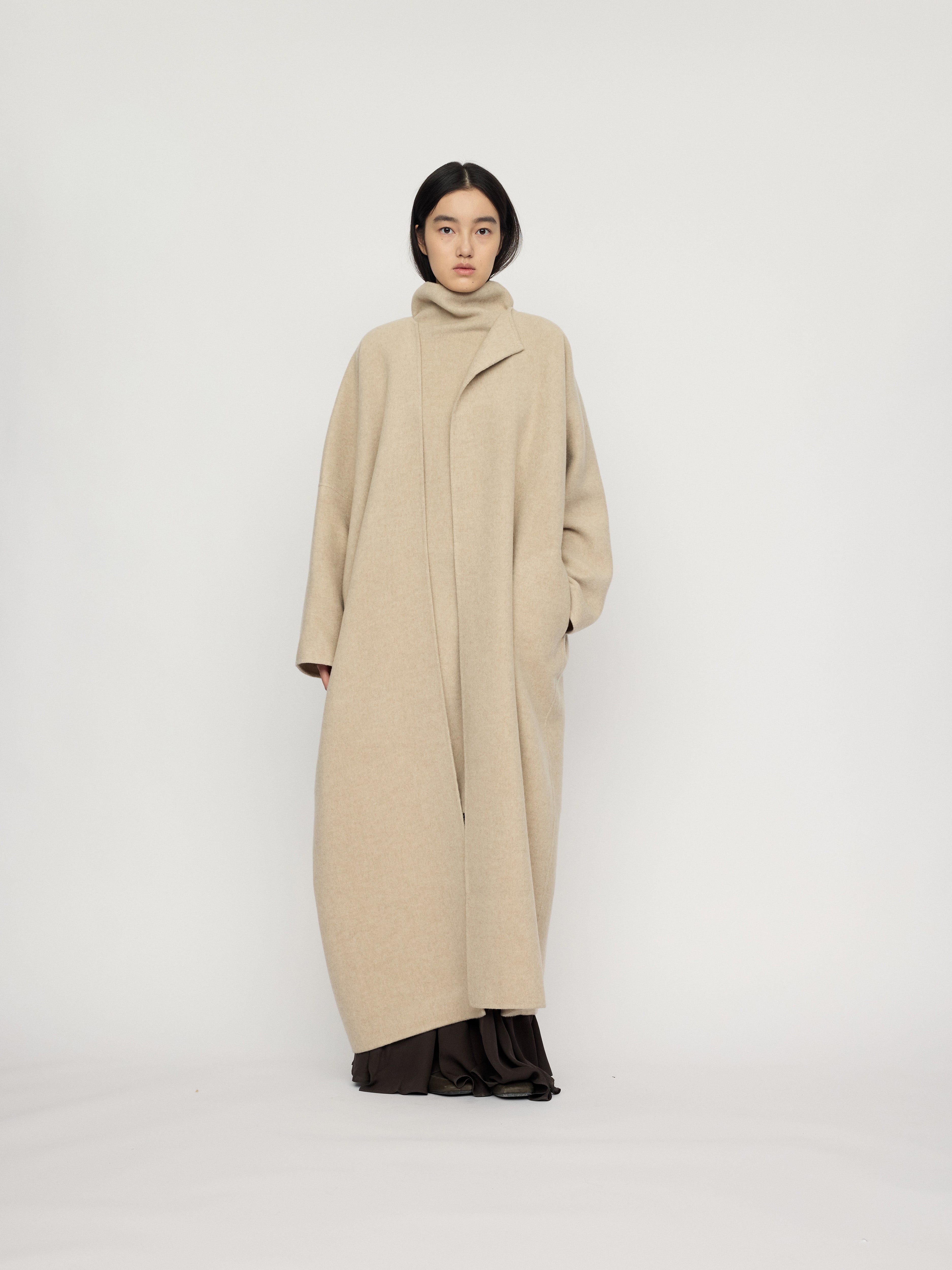 PREAW26 - LOESS RAAS COAT