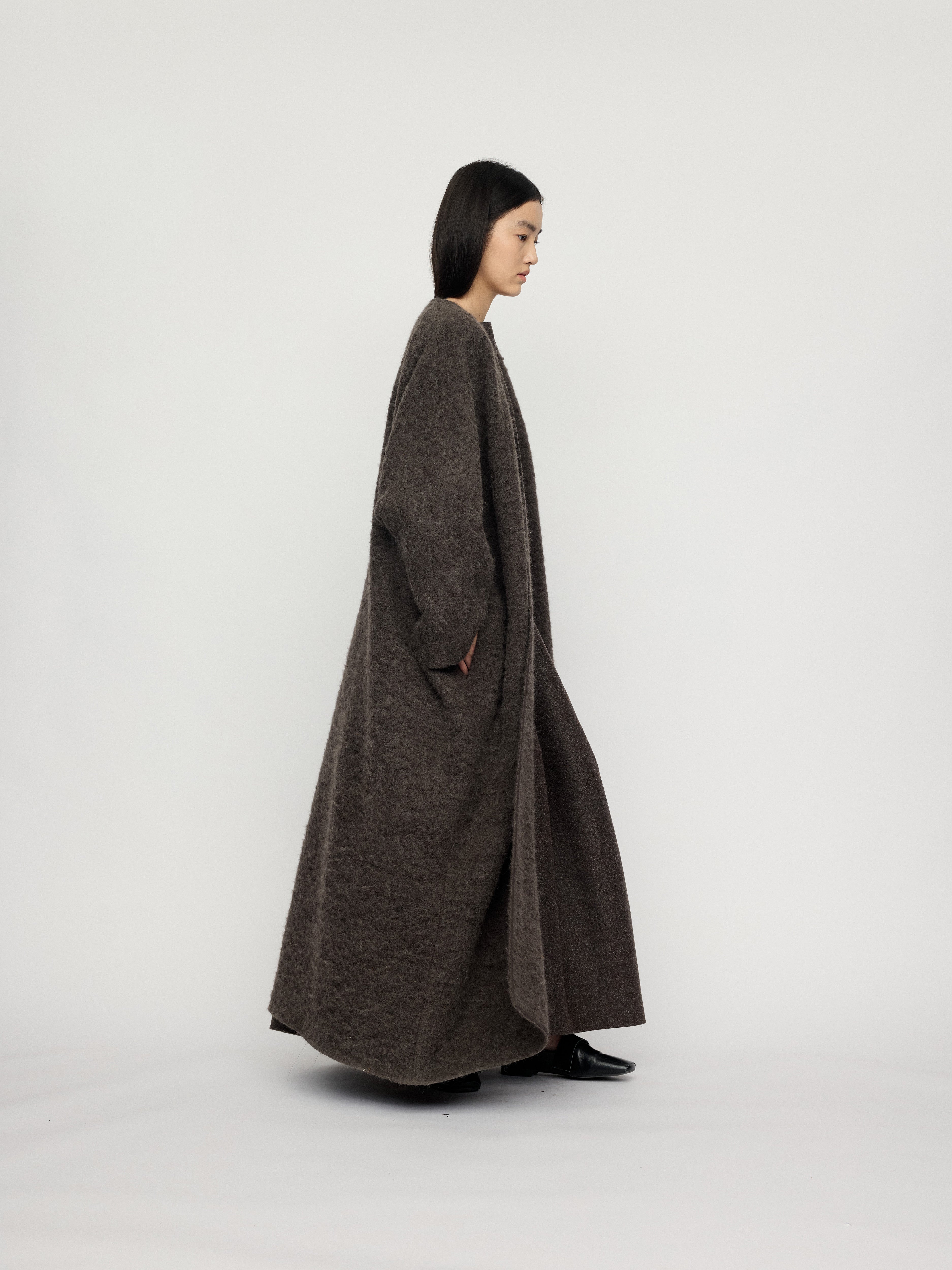 PREAW26 - UMBER RAAS COAT
