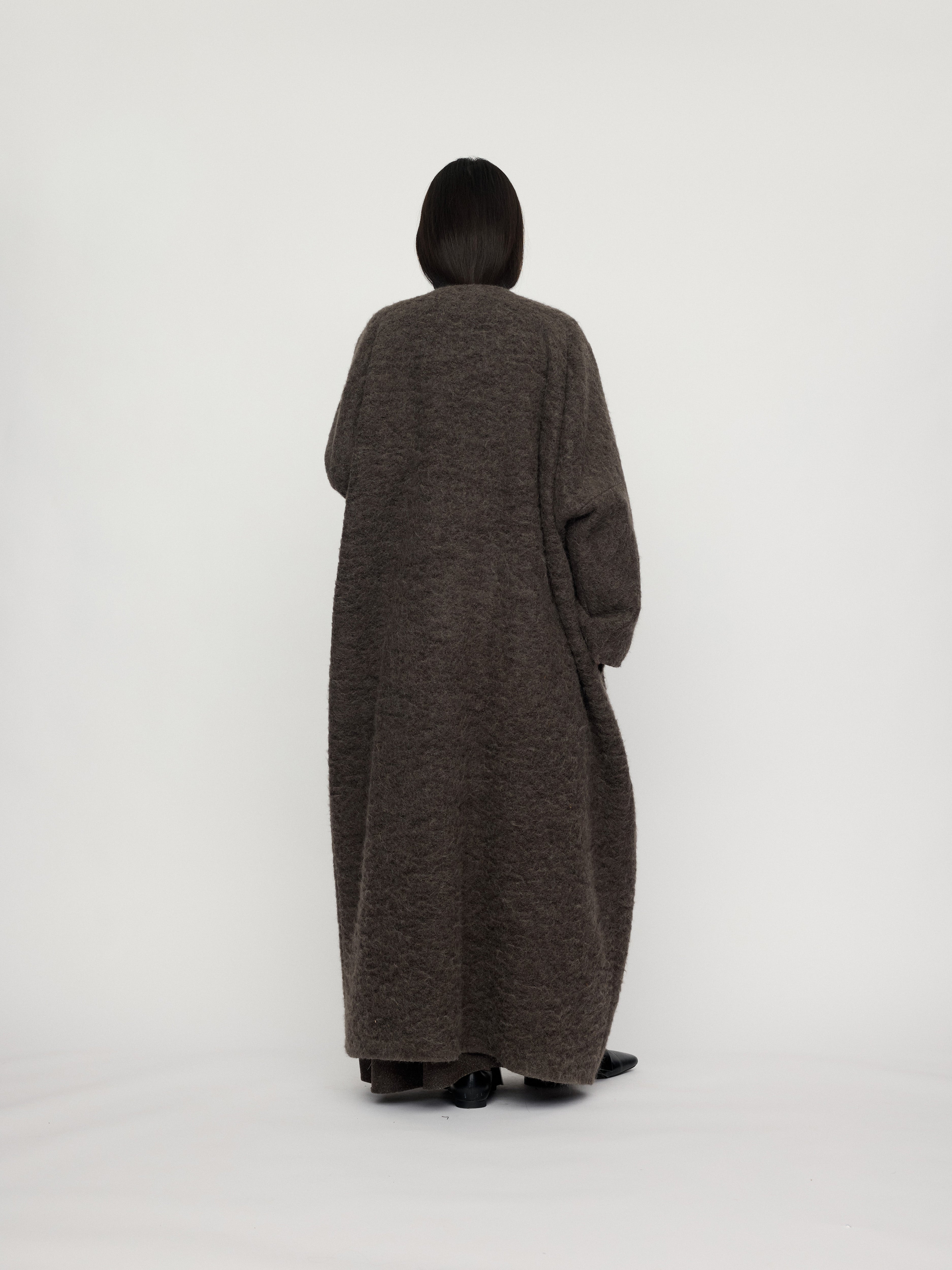 PREAW26 - UMBER RAAS COAT
