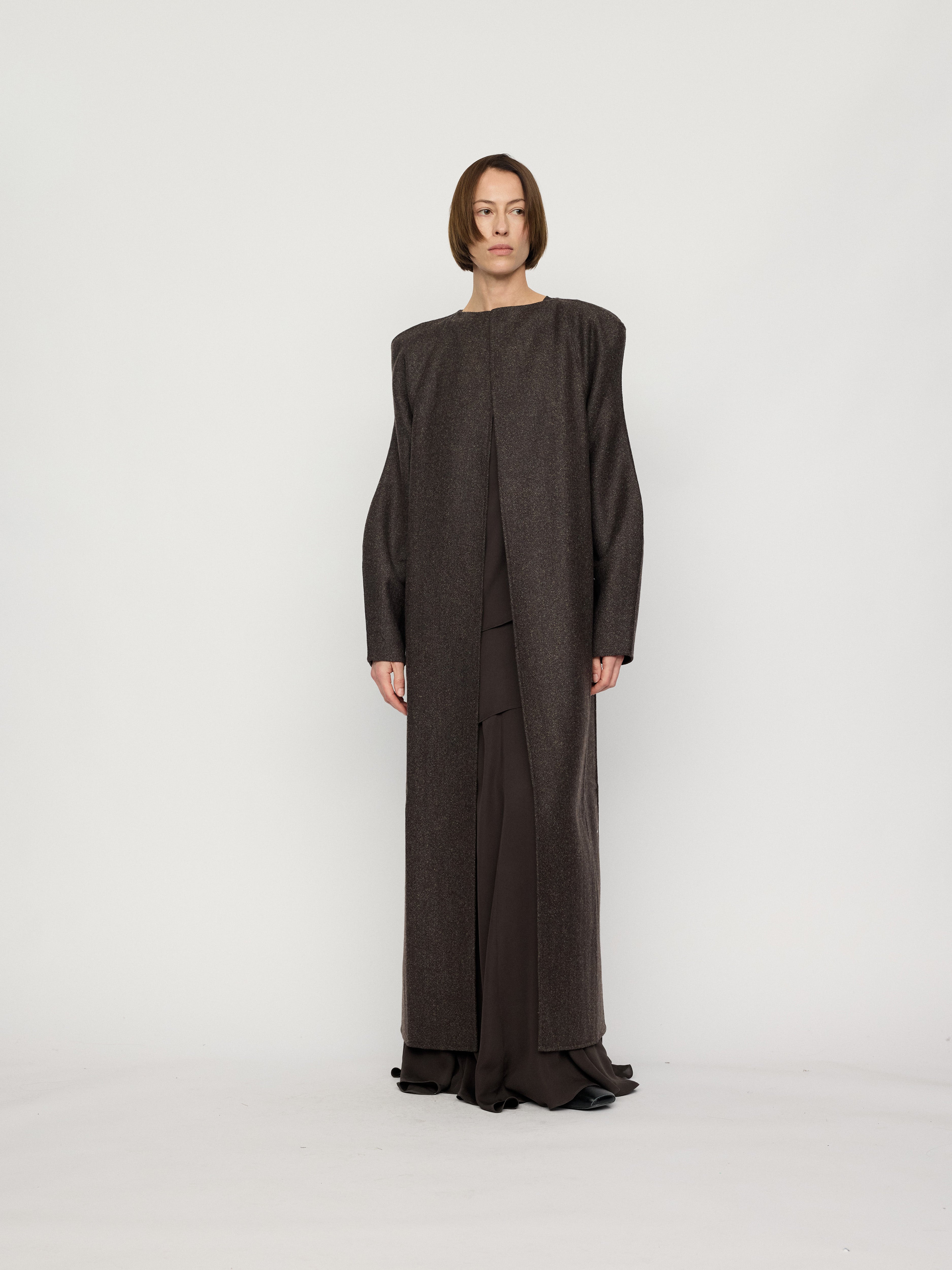 PREAW26 - BASALT PERIM COAT