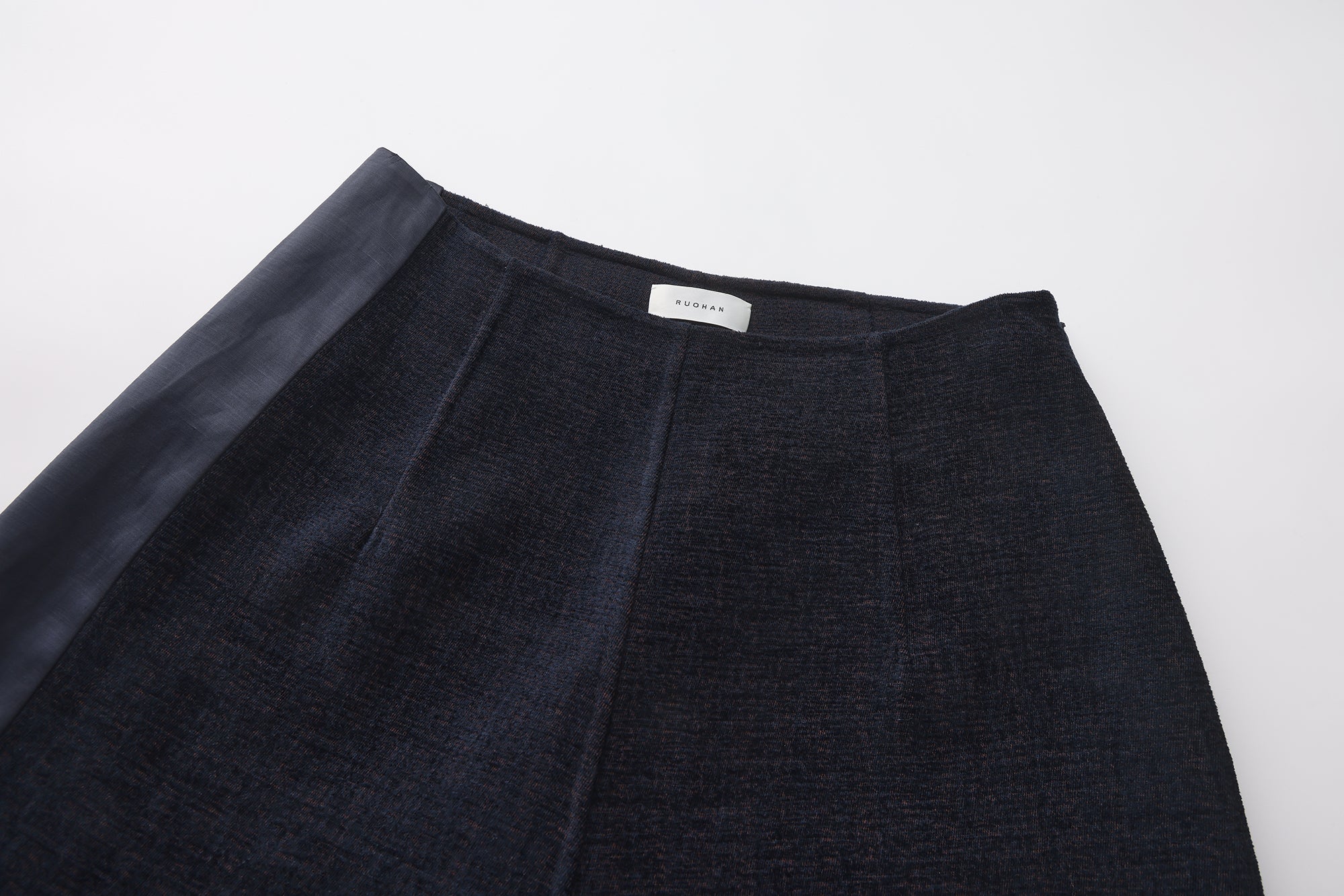 PREAW26 - ANDESITE KALN PANTS