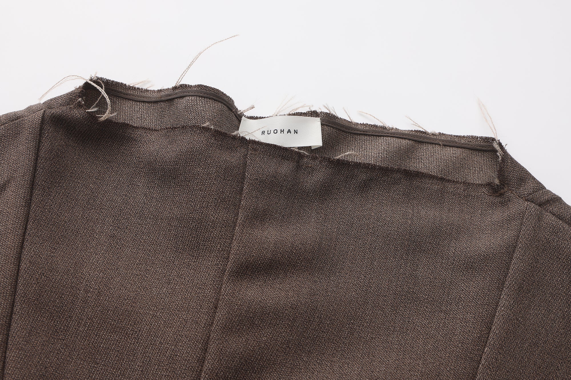 PREAW26 - ASH LIMESTONE CRES TOP