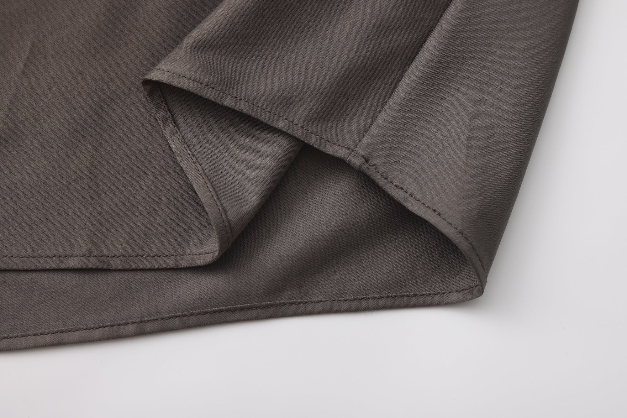 PREAW26 - COBBLE TIREE SKIRT