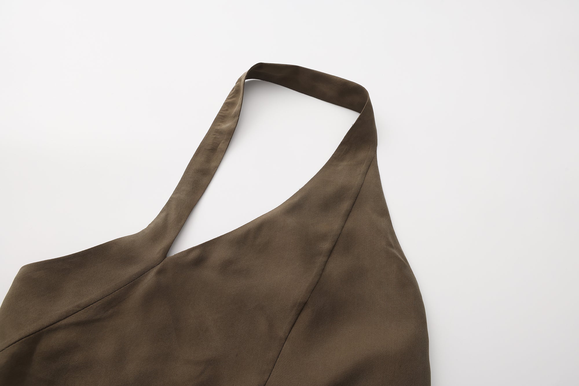 PRESS26 - OLIVE TAHI TOP