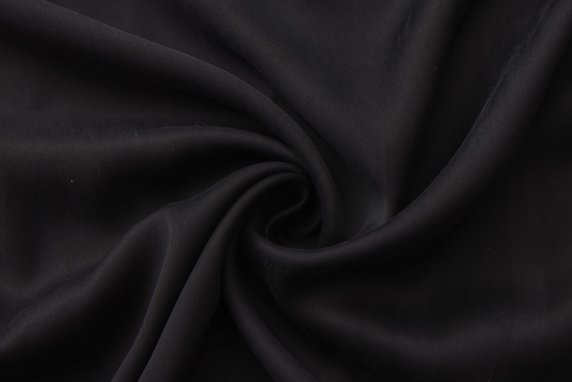 PREAW26 - OBSIDIAN SAVAI LONG JACKET
