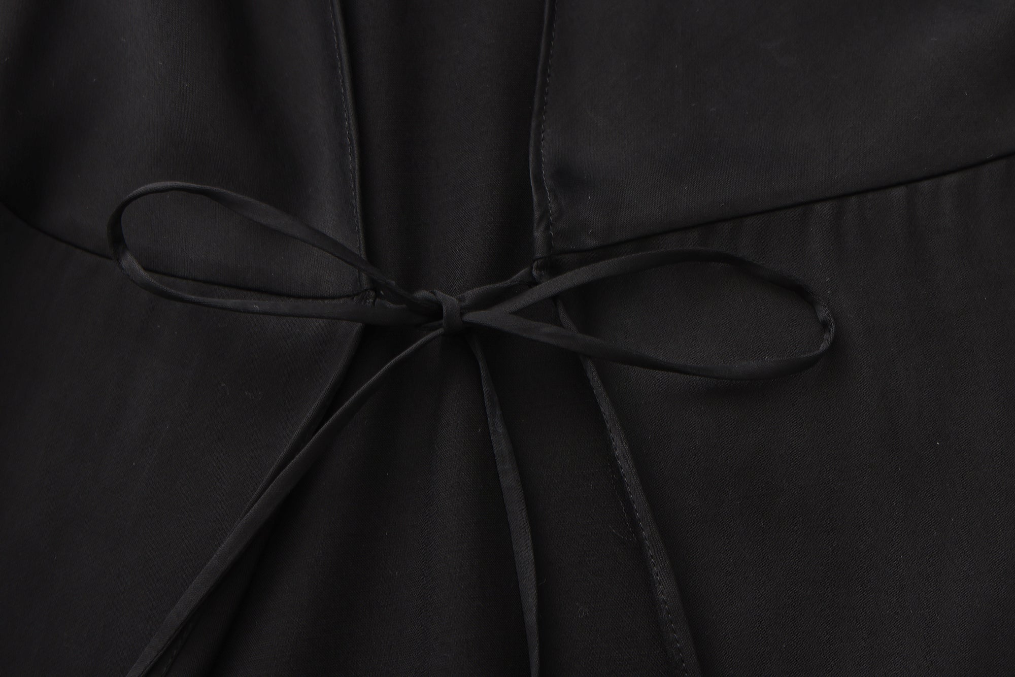 PREAW26 - OBSIDIAN SAVAI LONG JACKET