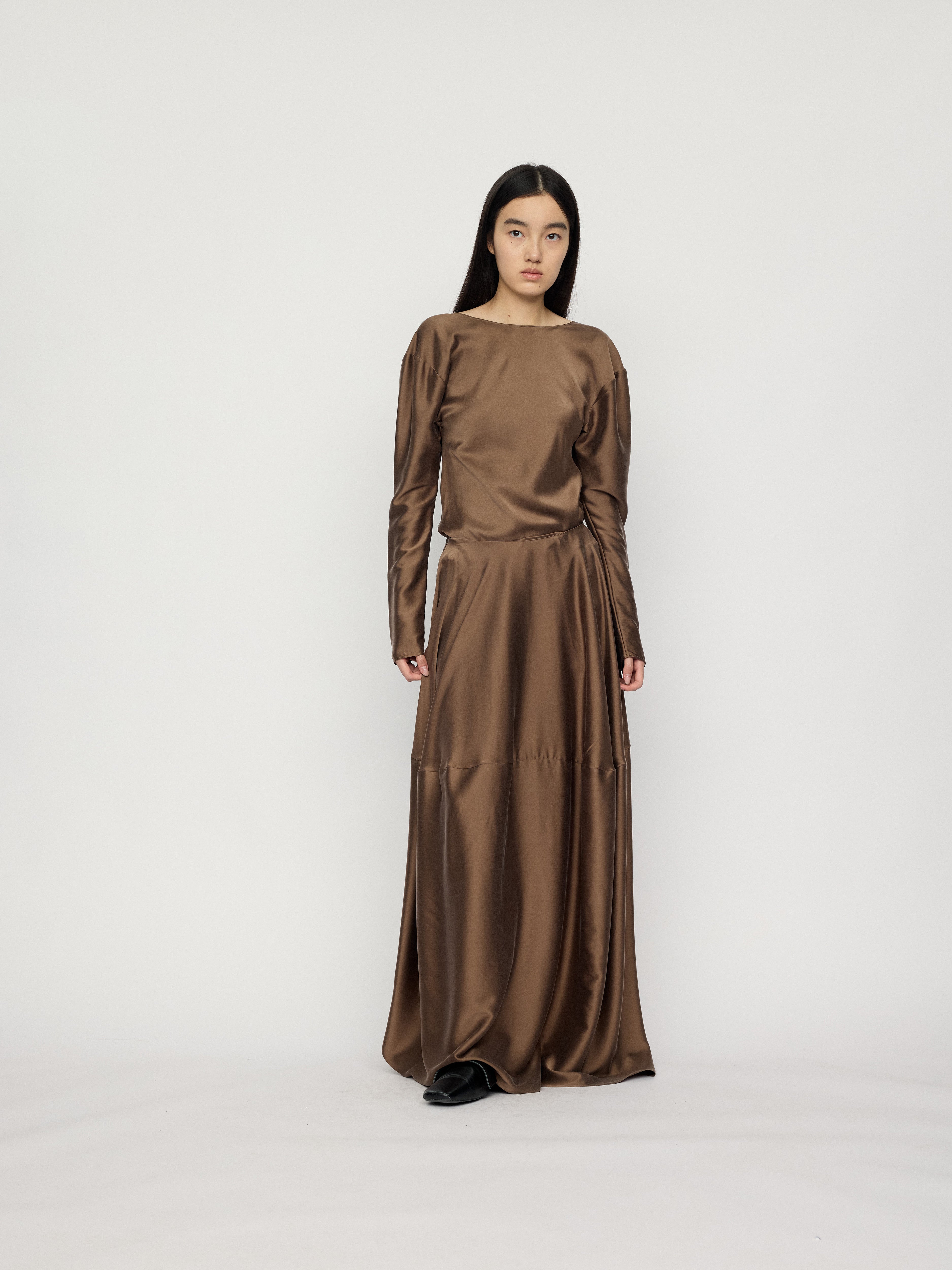 PREAW26 - MOONSTONE TIREE SKIRT
