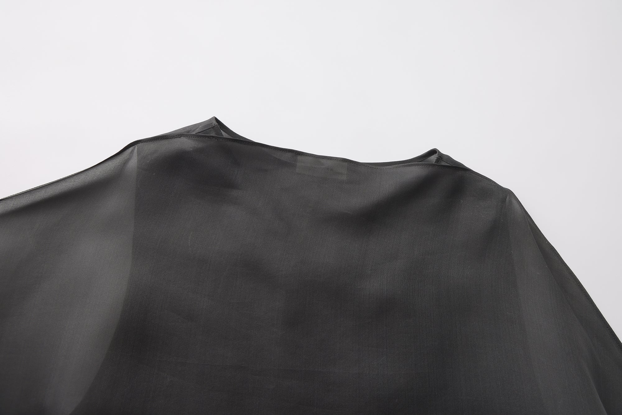 PREAW26 - PEBBLE IKRA TOP