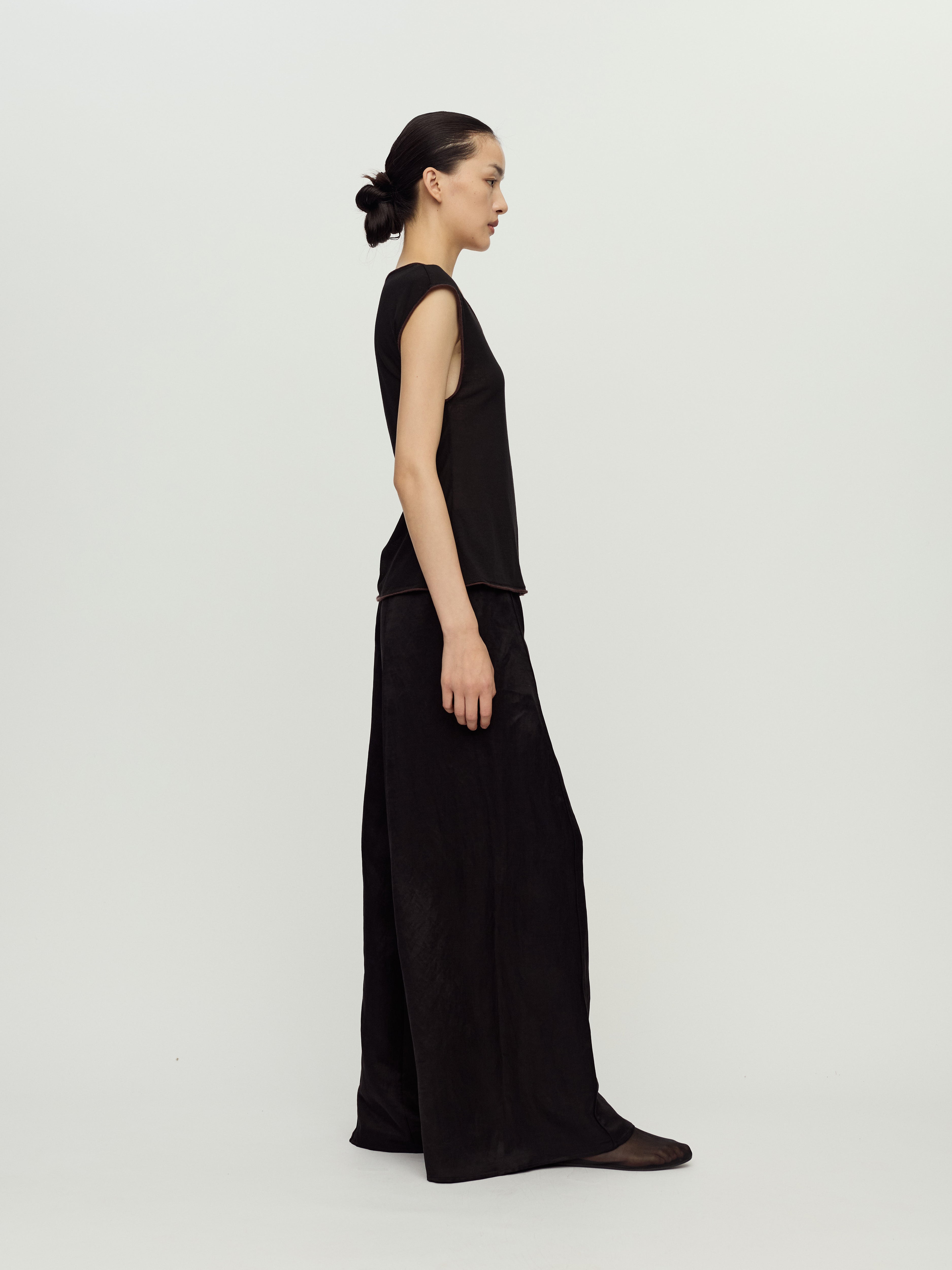 PRESS26 - CHARCOAL YORA TOP