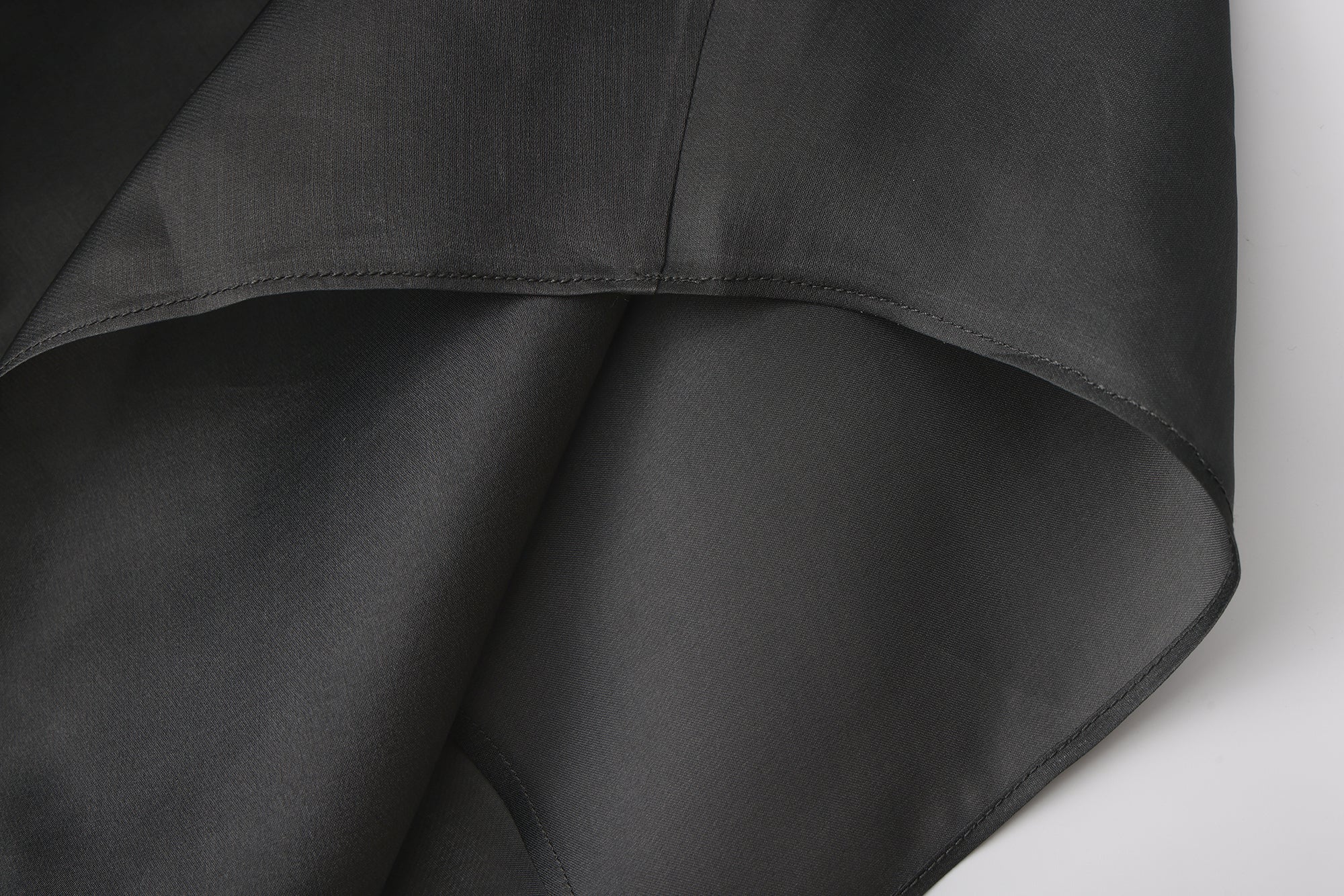 PREAW26 - PEBBLE COCOON SKIRT
