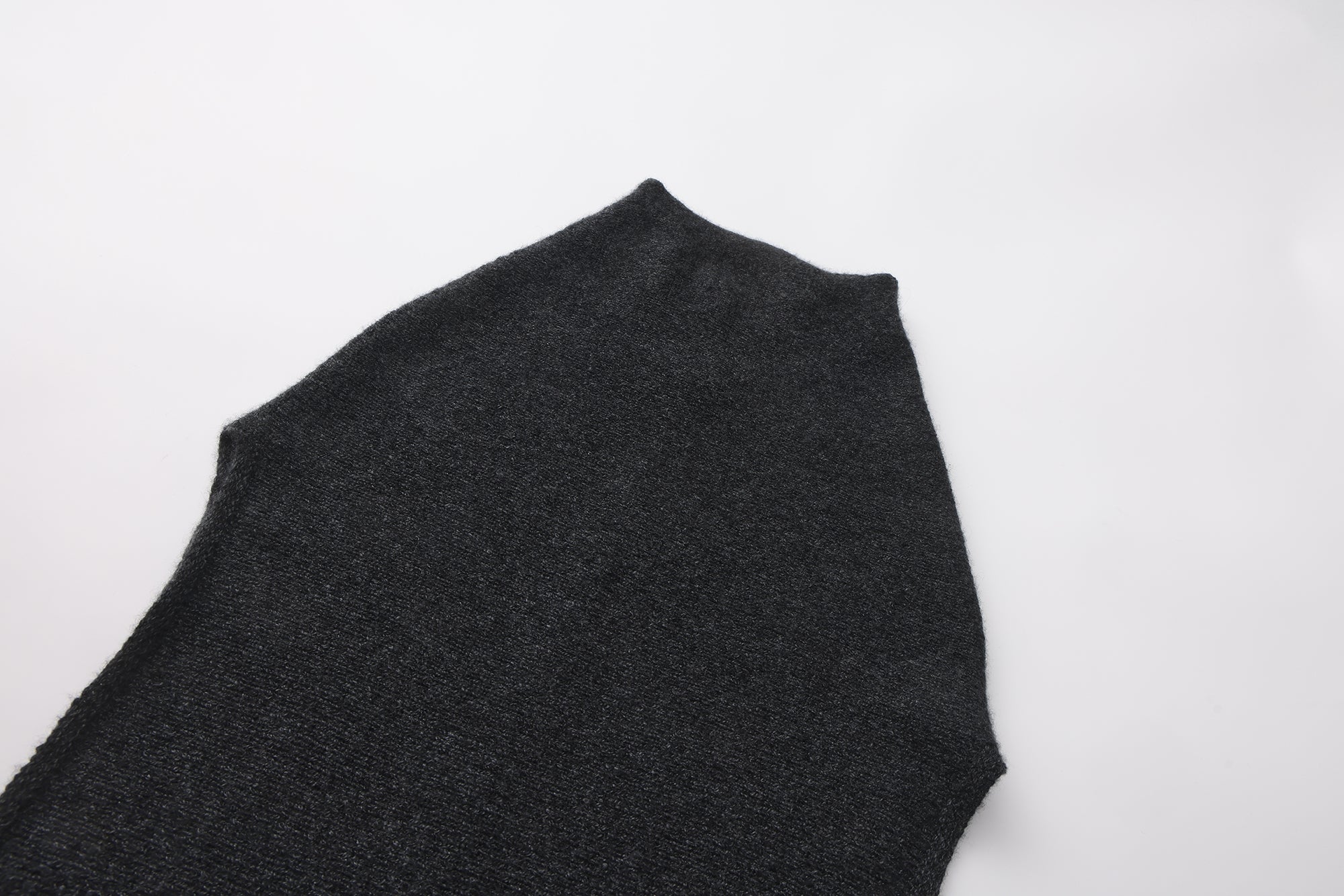 PREAW26 - LAVA BLACK ORINA TOP