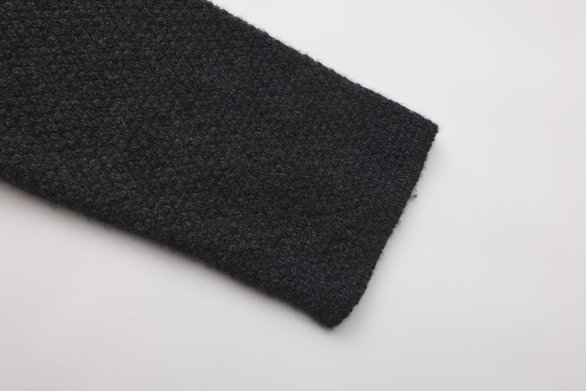 PREAW26 - LAVA BLACK MORS TOP