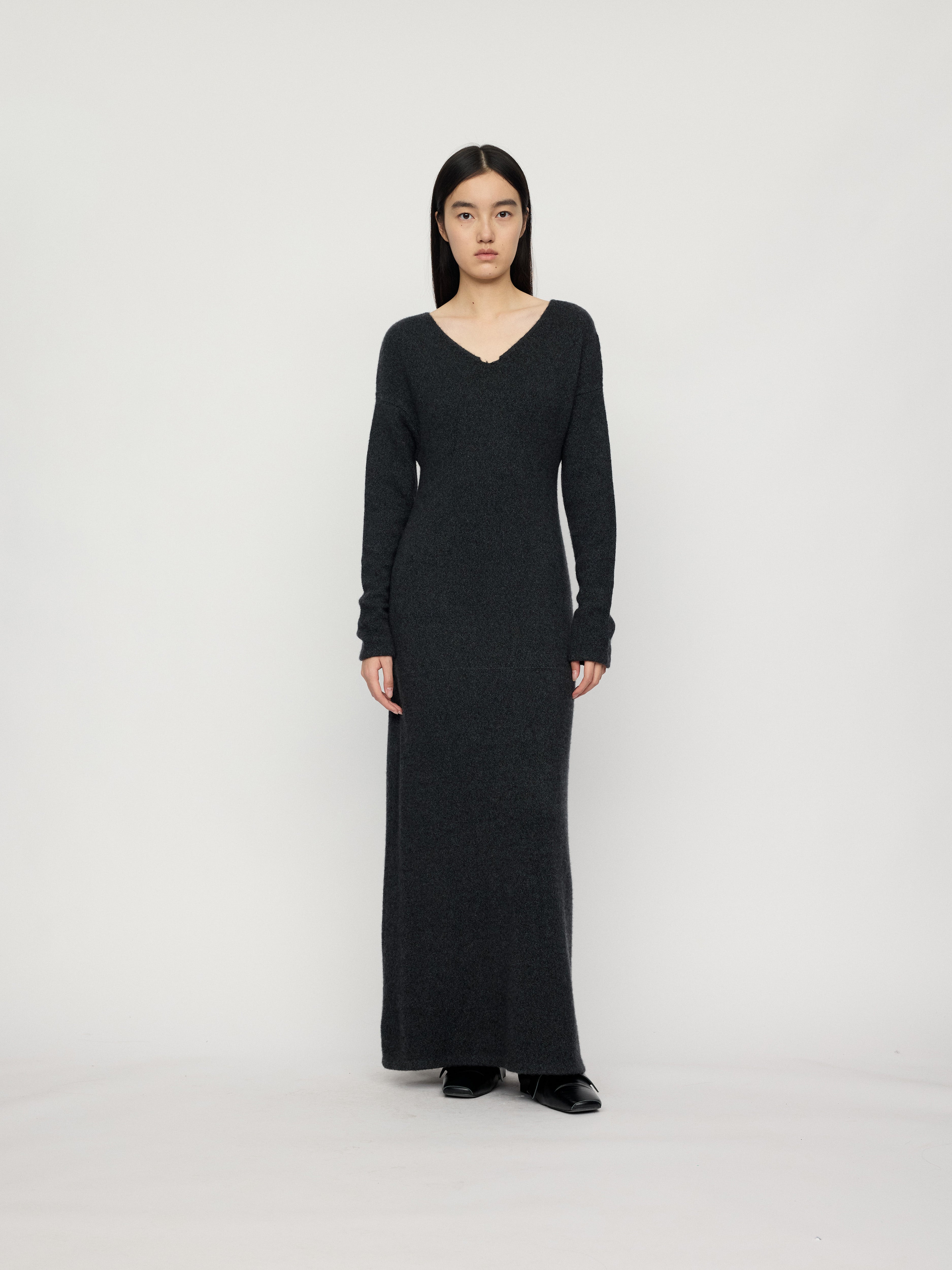 PREAW26 - LAVA BLACK AELIN DRESS
