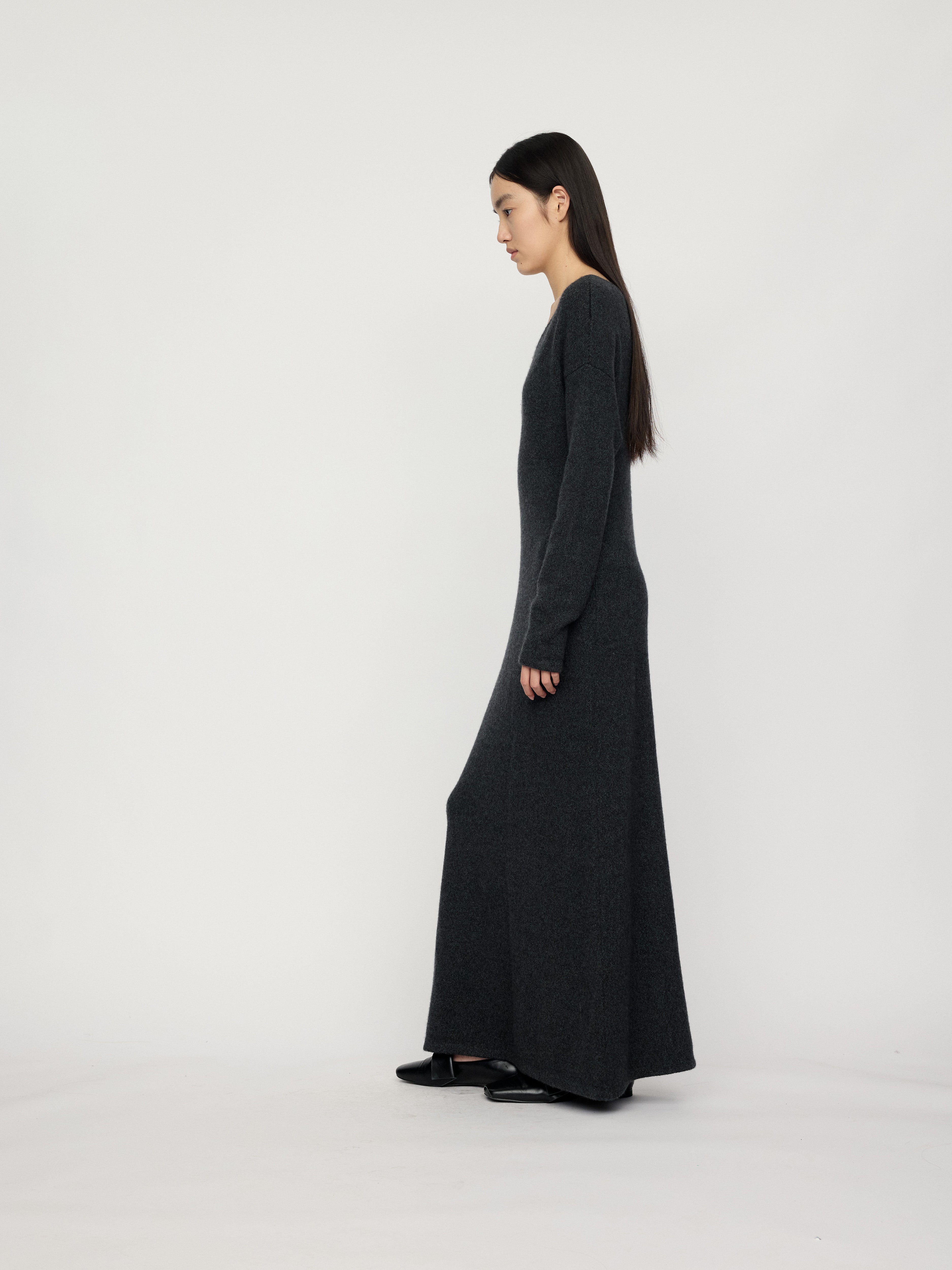 PREAW26 - LAVA BLACK AELIN DRESS