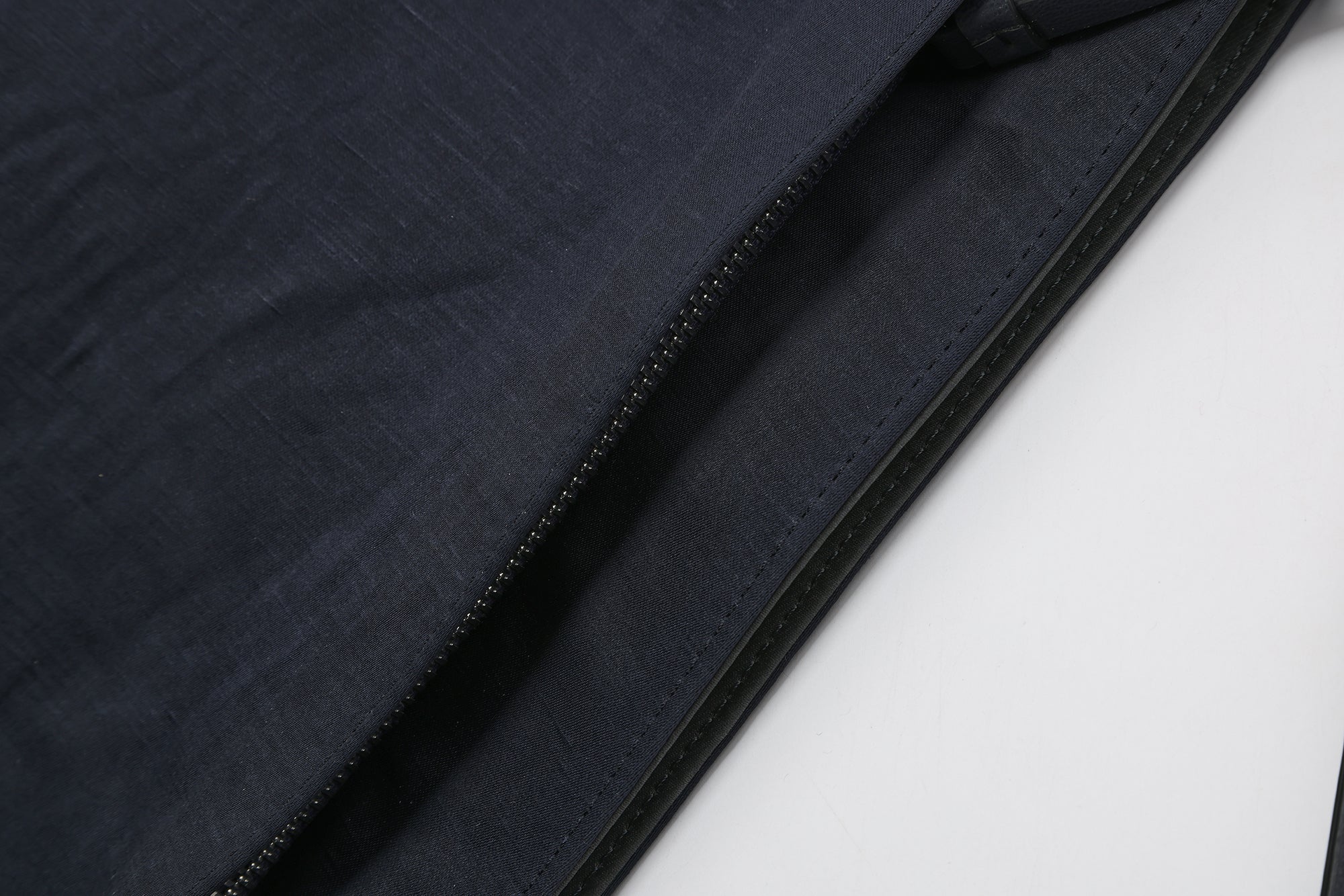PREAW26 - AZURITE LAMU BAG