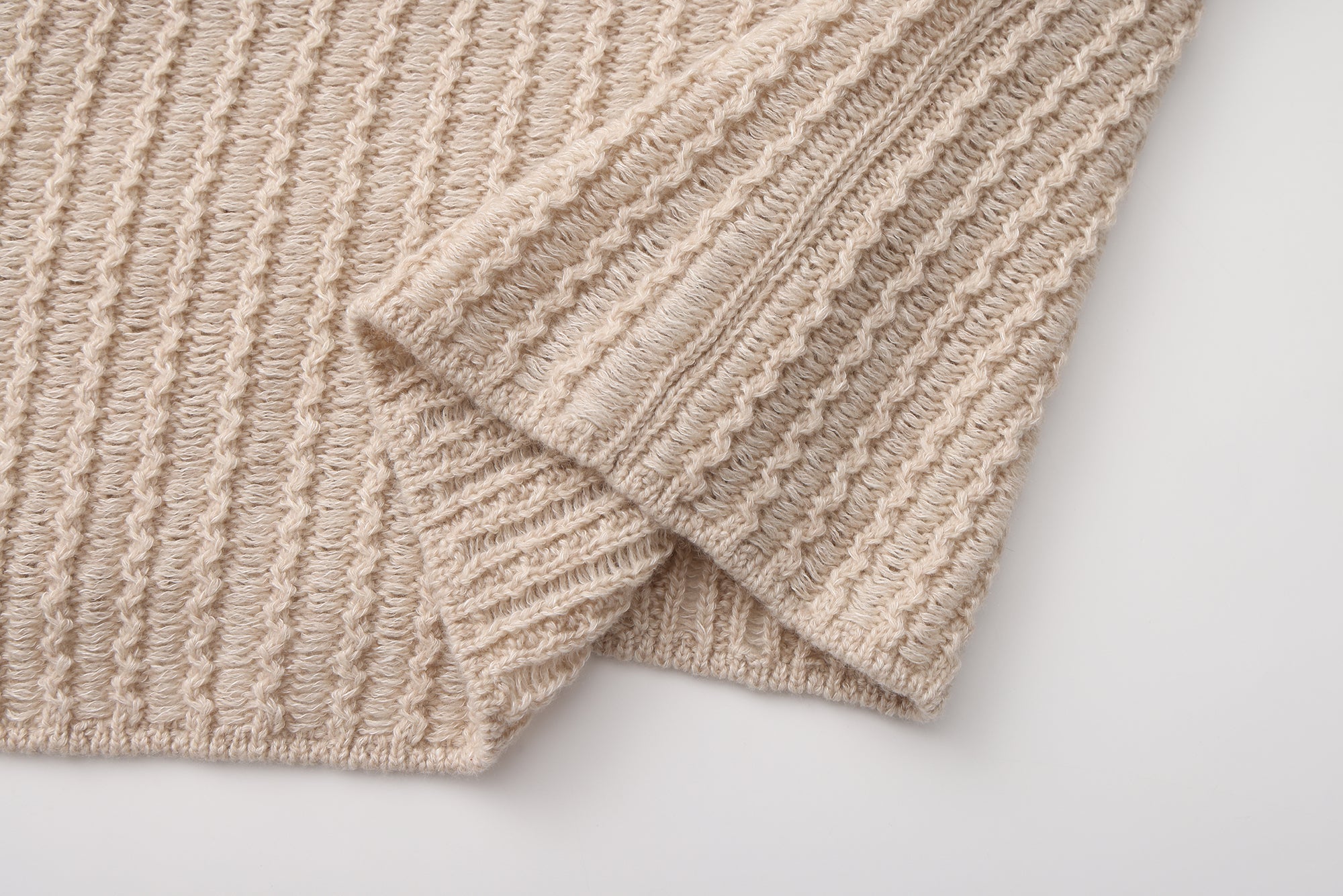 PRESS26 - MILLET LOUNGE TOP