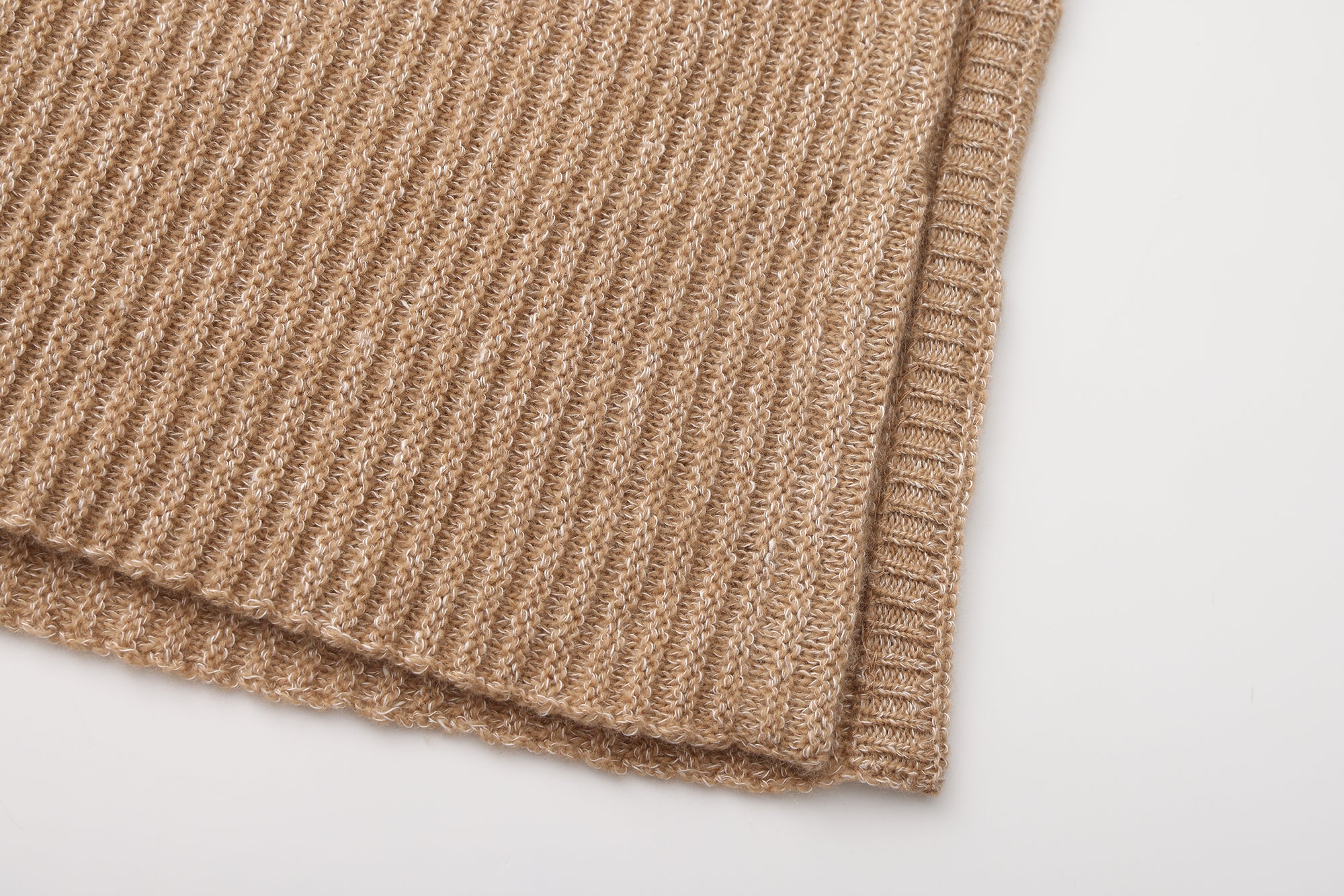 PRESS26 - LATTE ELIS SCARF