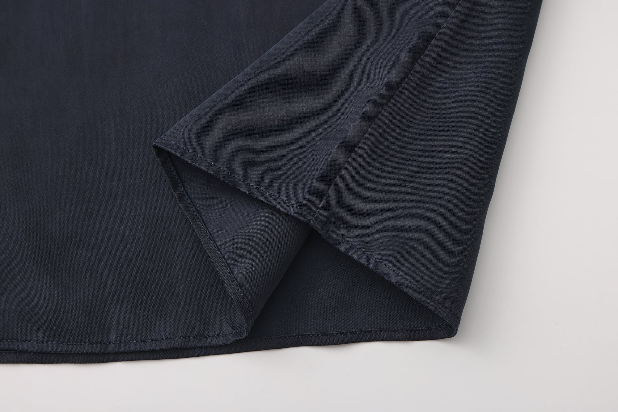SS26 - 8PM BLUE LENO TOP