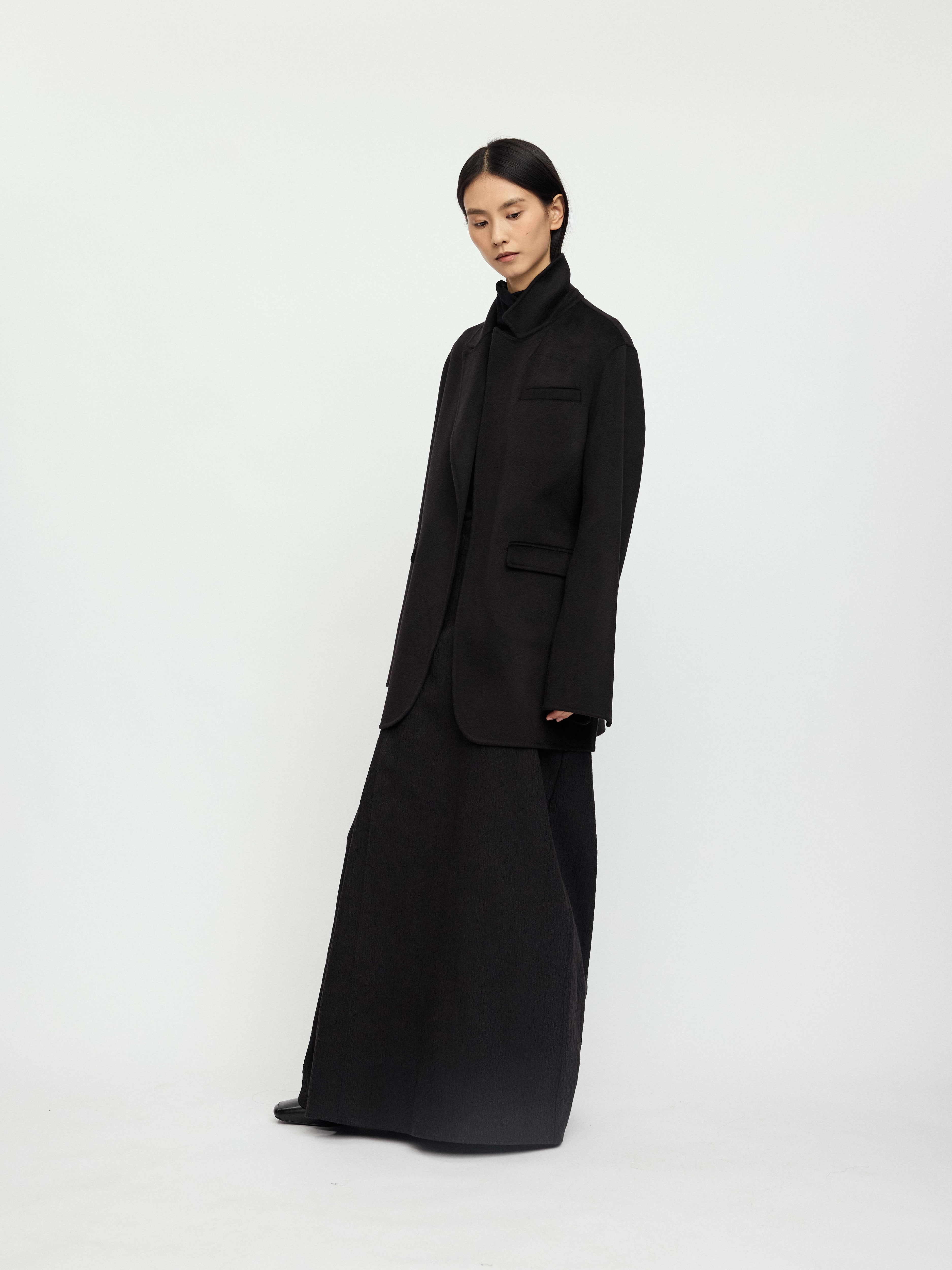AW25 - JET BLACK SUIT JACKET