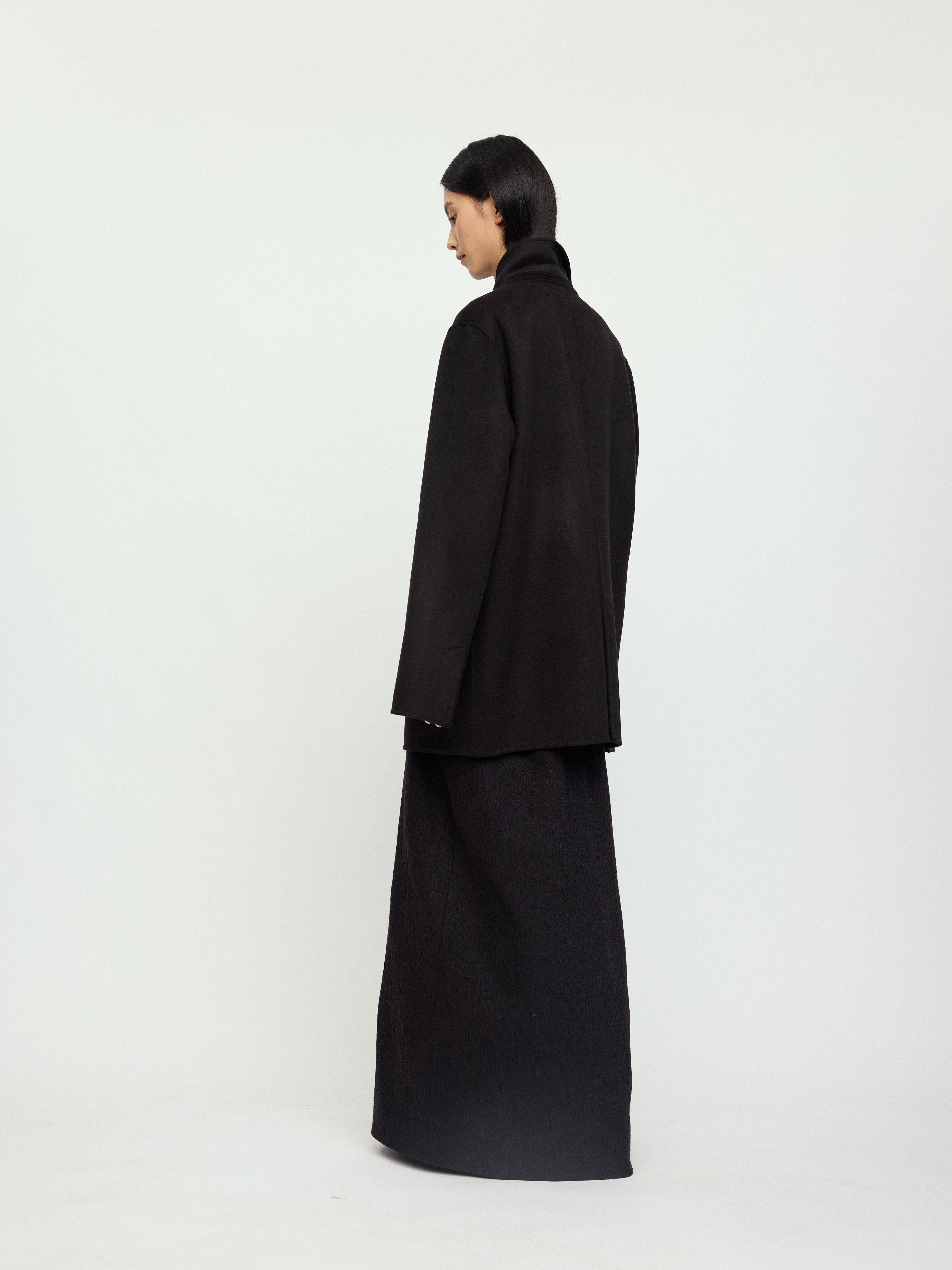 AW25 - JET BLACK SUIT JACKET