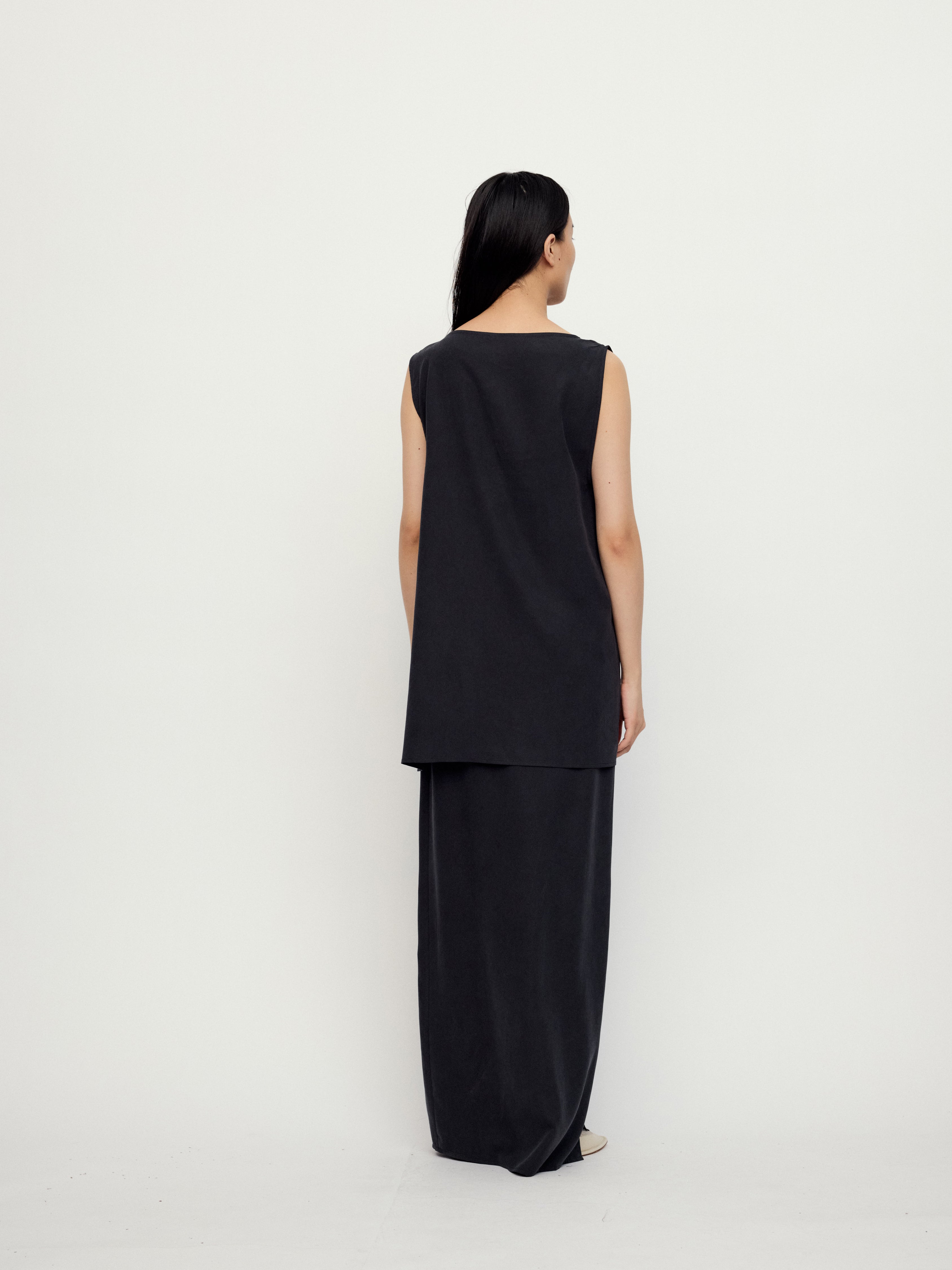 SS25 - CHARCOAL OBI TOP