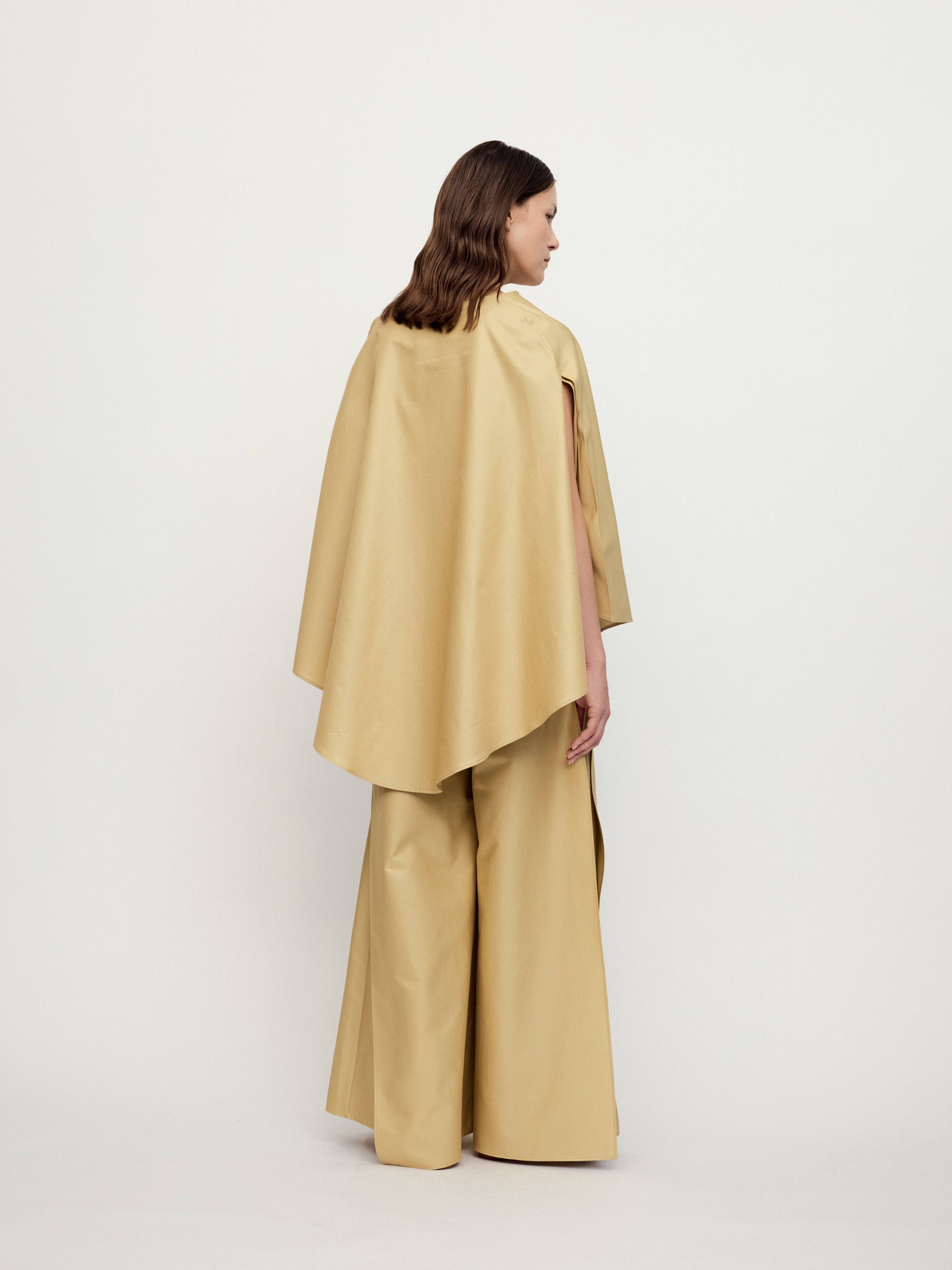 SS25 - DARK MOON BURU CAPE