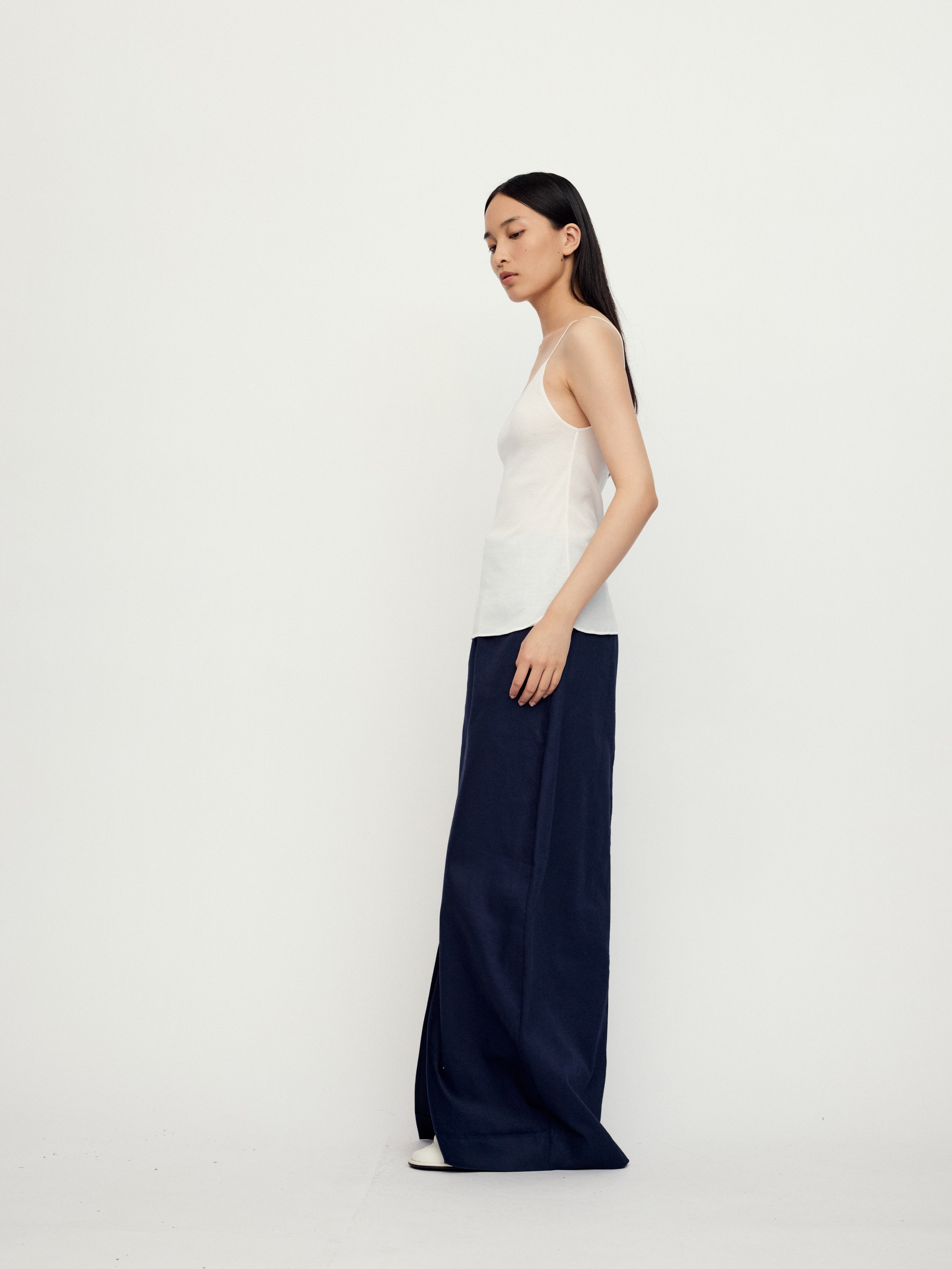 SS25 - CERAMIC WHITE LOS SLIP TOP