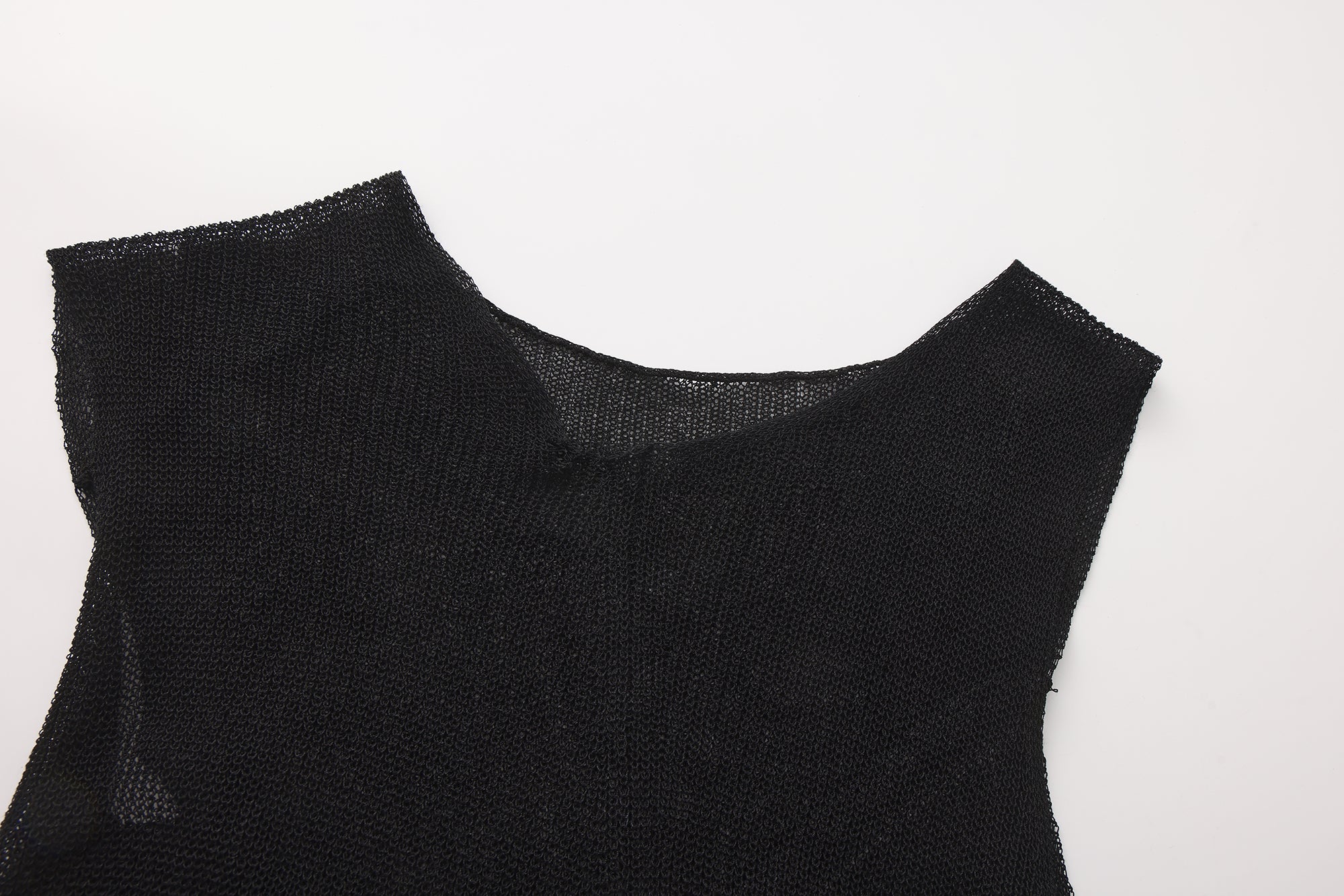 SS26 - BLACK NAMU TOP