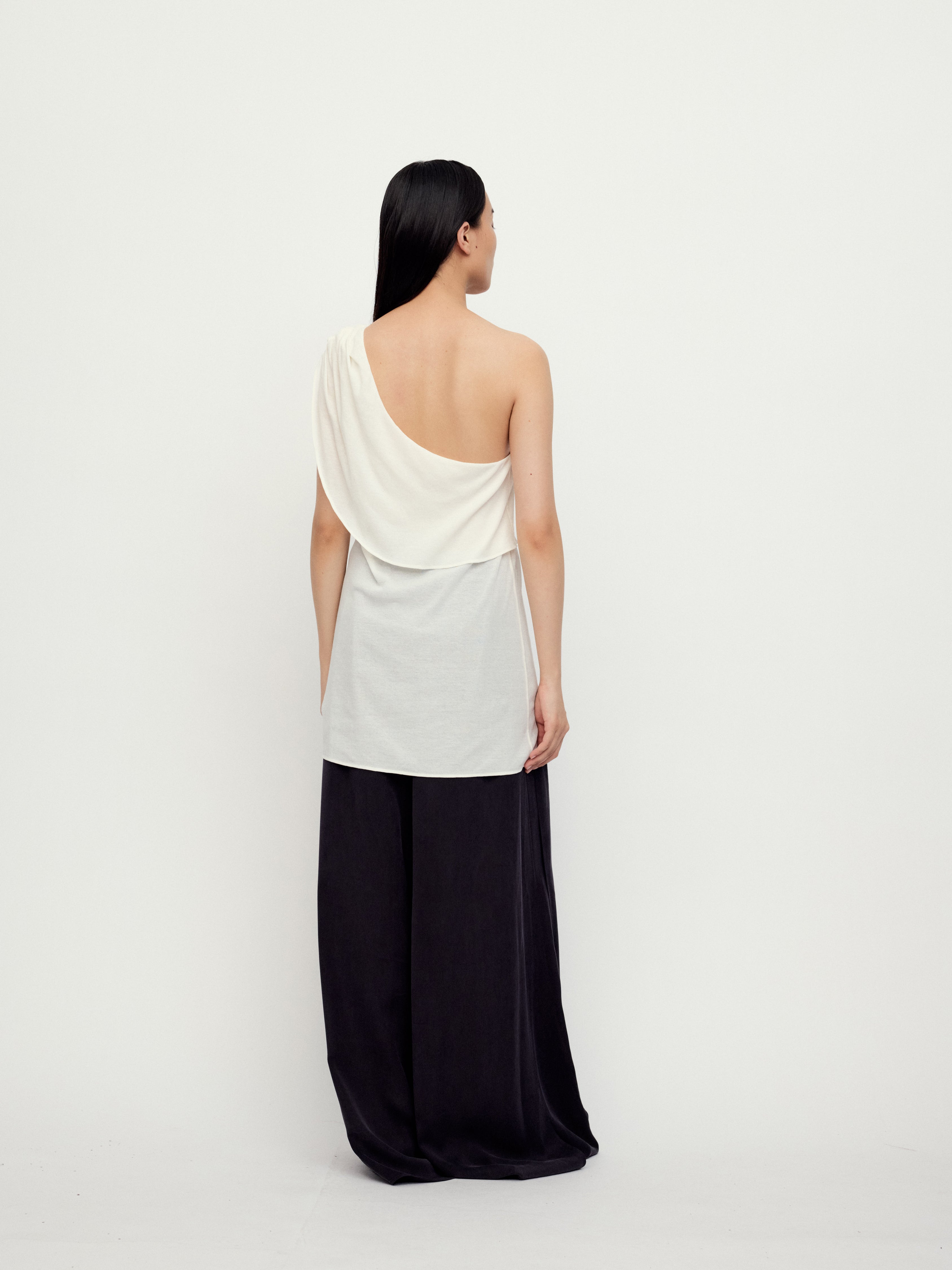 SS25 - CERAMIC WHITE DEVON TOP