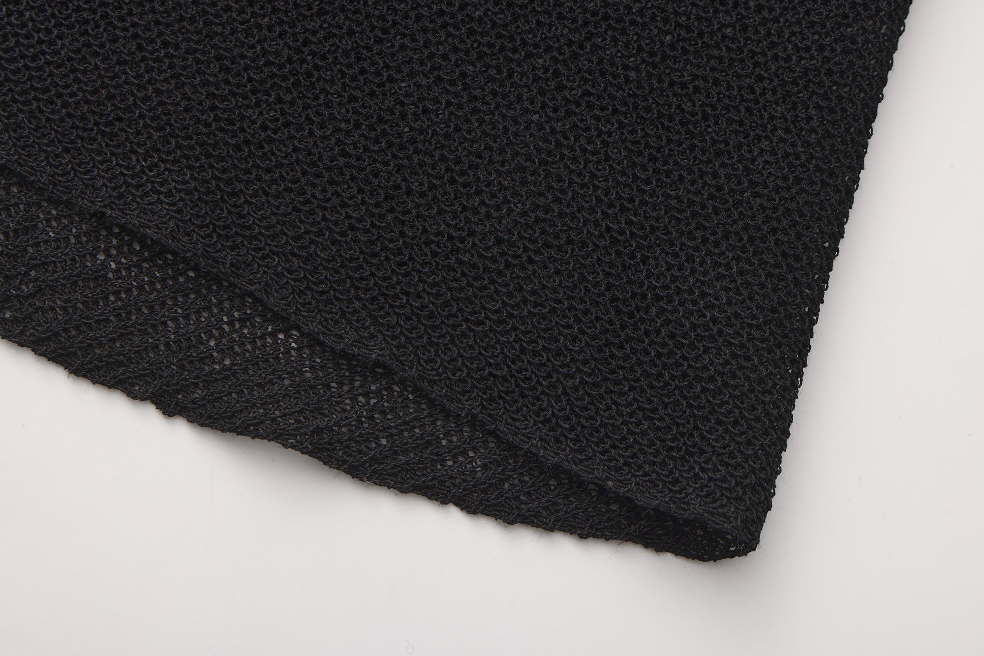 SS26 - BLACK NAMU LONG TOP