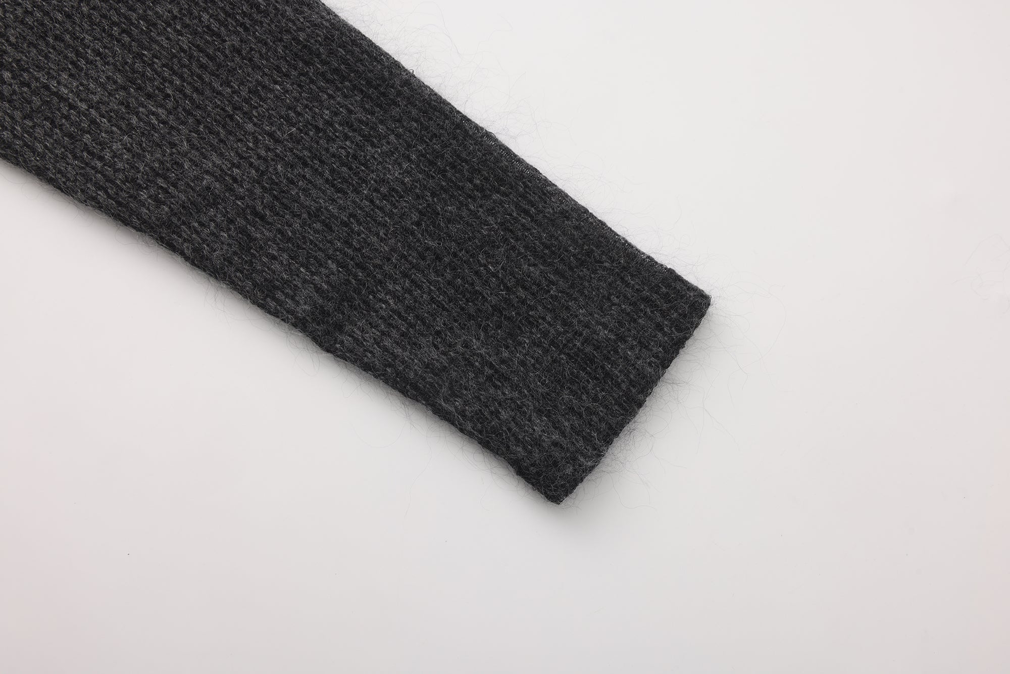 SS26 - BLACK STRIPE LONG CARDIGAN