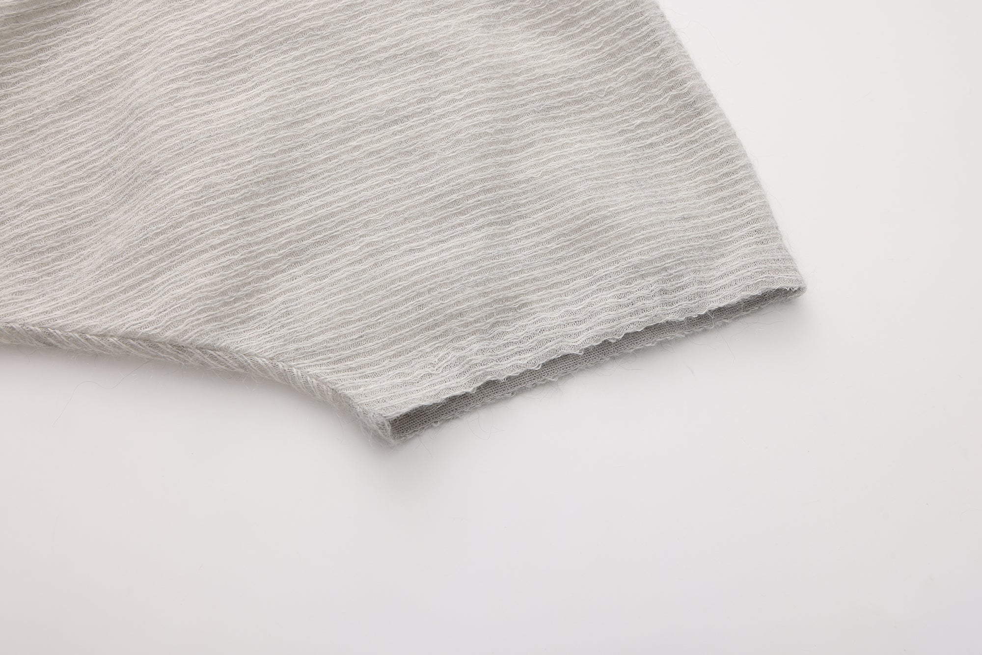 SS26 - GREY STRIPE ASSU KNIT TOP